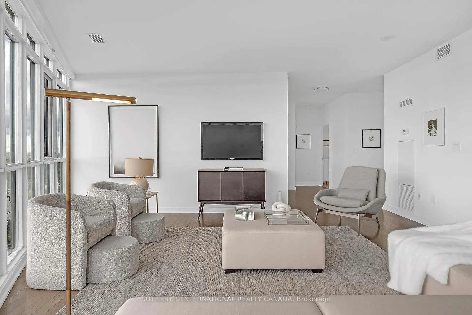 Photo 7 of Unit PH10, 21 Iceboat Terrace, Toronto, Waterfront Communities — HOMEH