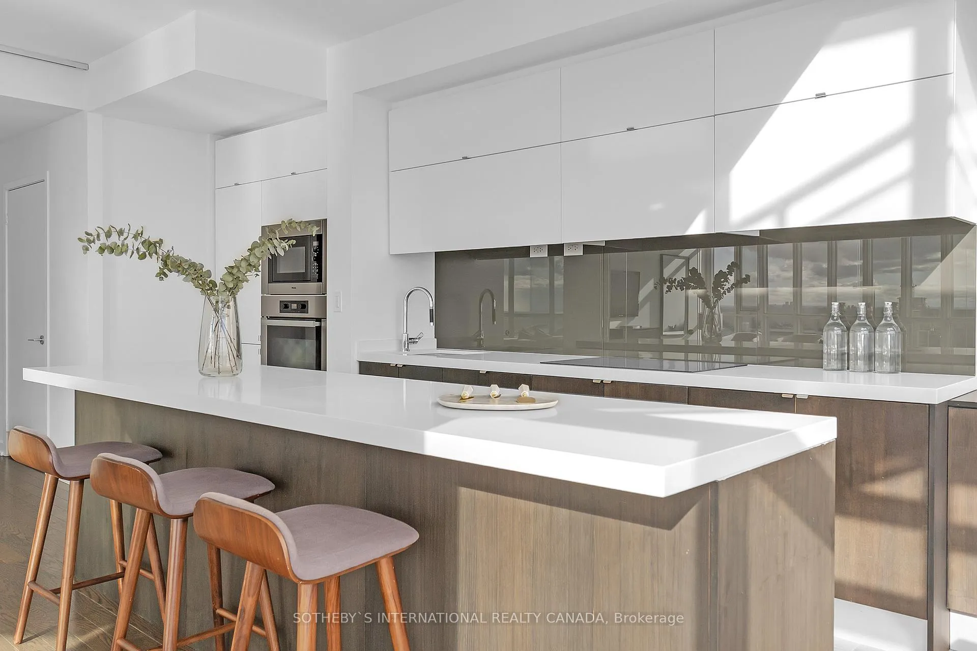 Photo 16 of Unit PH10, 21 Iceboat Terrace, Toronto, Waterfront Communities — HOMEH