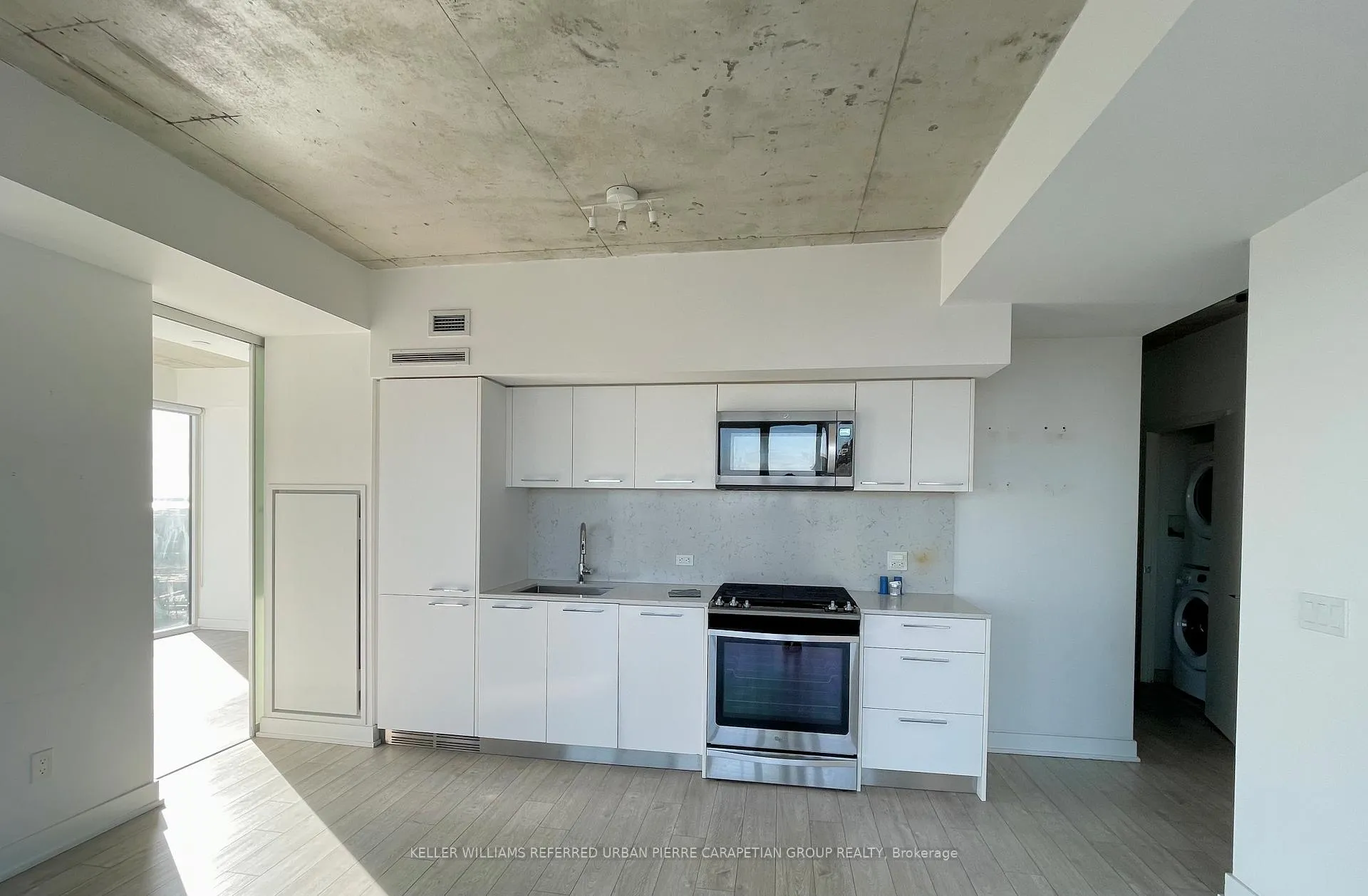 Photo 5 of Unit 804, 25 Baseball Place, Toronto, South Riverdale — HOMEH