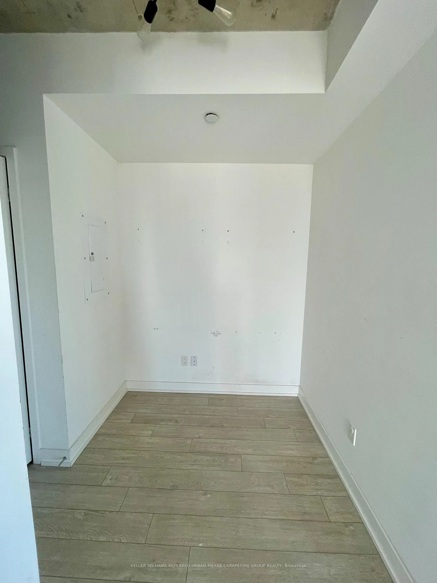 Photo 6 of Unit 804, 25 Baseball Place, Toronto, South Riverdale — HOMEH