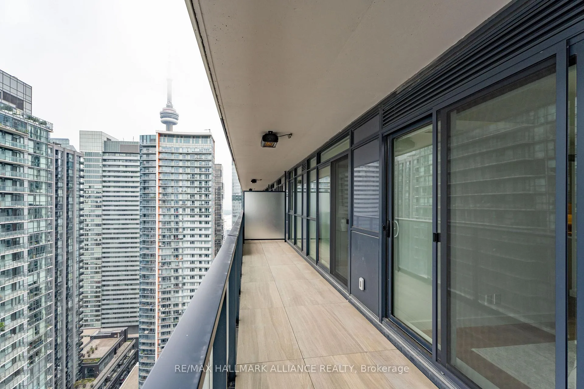 Photo 18 of Unit 4302, 38 Widmer Street, Toronto, Waterfront Communities — HOMEH