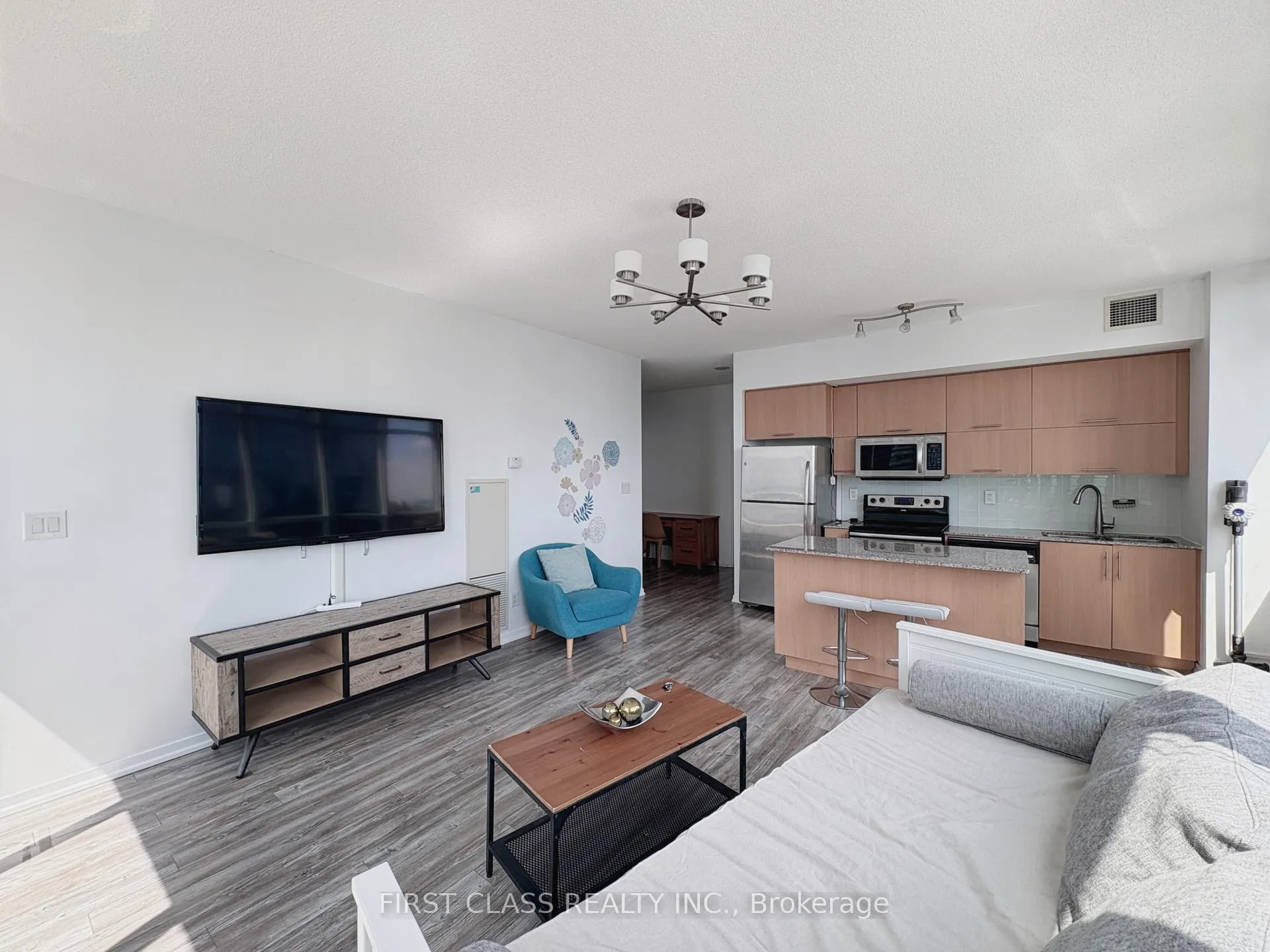 Photo 14 of Unit 3610, 65 Bremner Boulevard, Toronto, Waterfront Communities — HOMEH