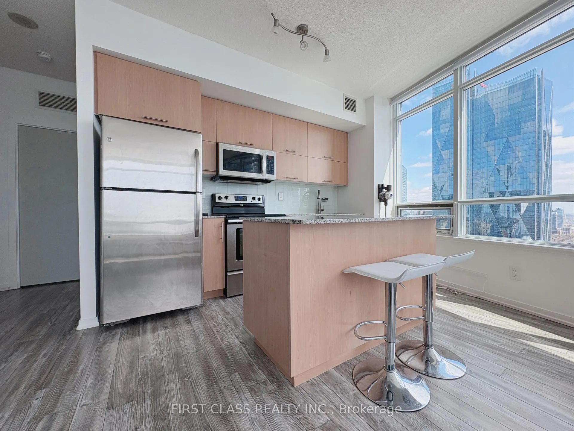 Photo 15 of Unit 3610, 65 Bremner Boulevard, Toronto, Waterfront Communities — HOMEH