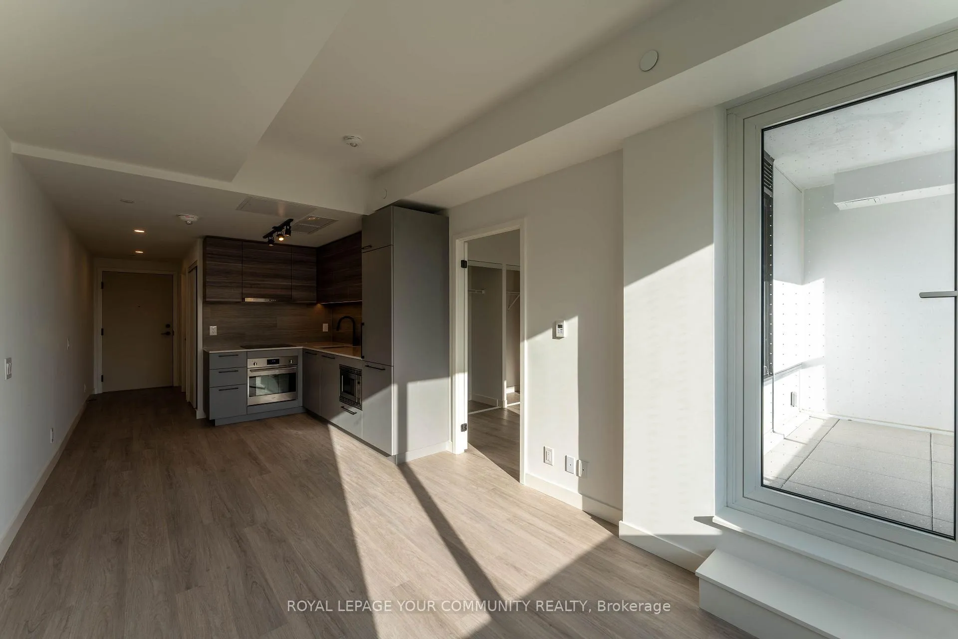 Photo 7 of Unit 318, 1050 Eastern Avenue, Toronto, The Beaches — HOMEH