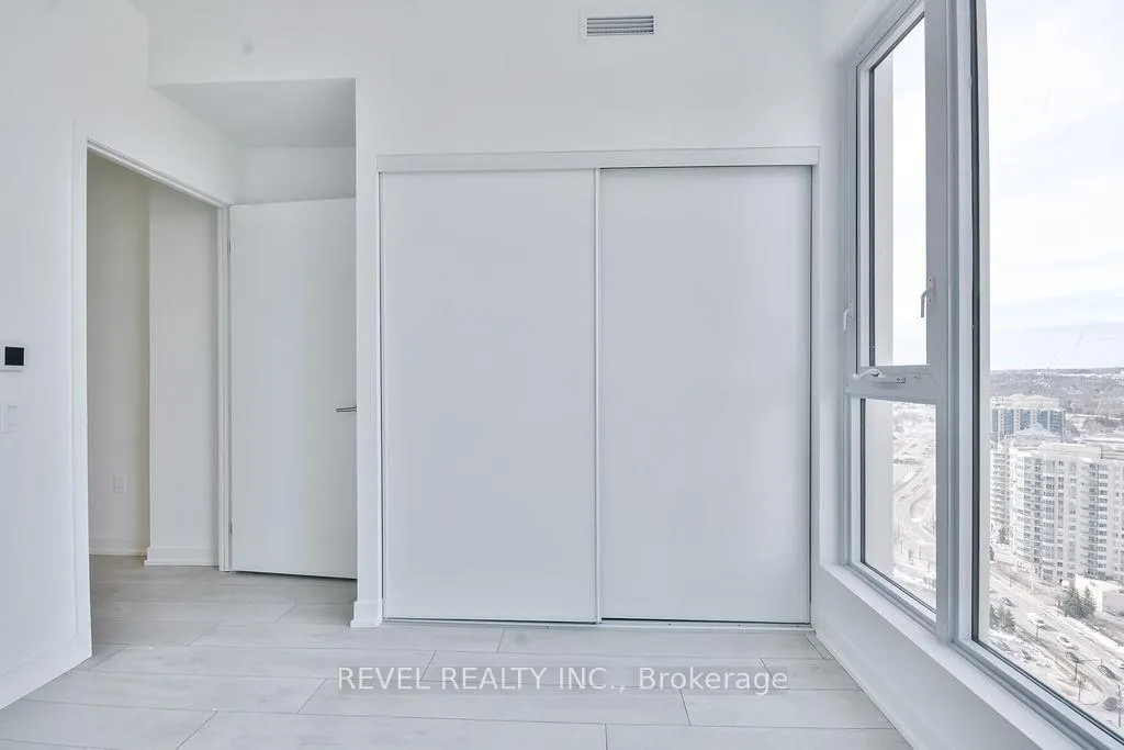 Photo 16 of Unit 2409, 39 Mary Street, Barrie, City Centre — HOMEH