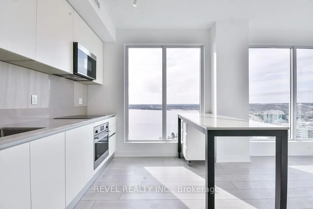 Photo 32 of Unit 2409, 39 Mary Street, Barrie, City Centre — HOMEH