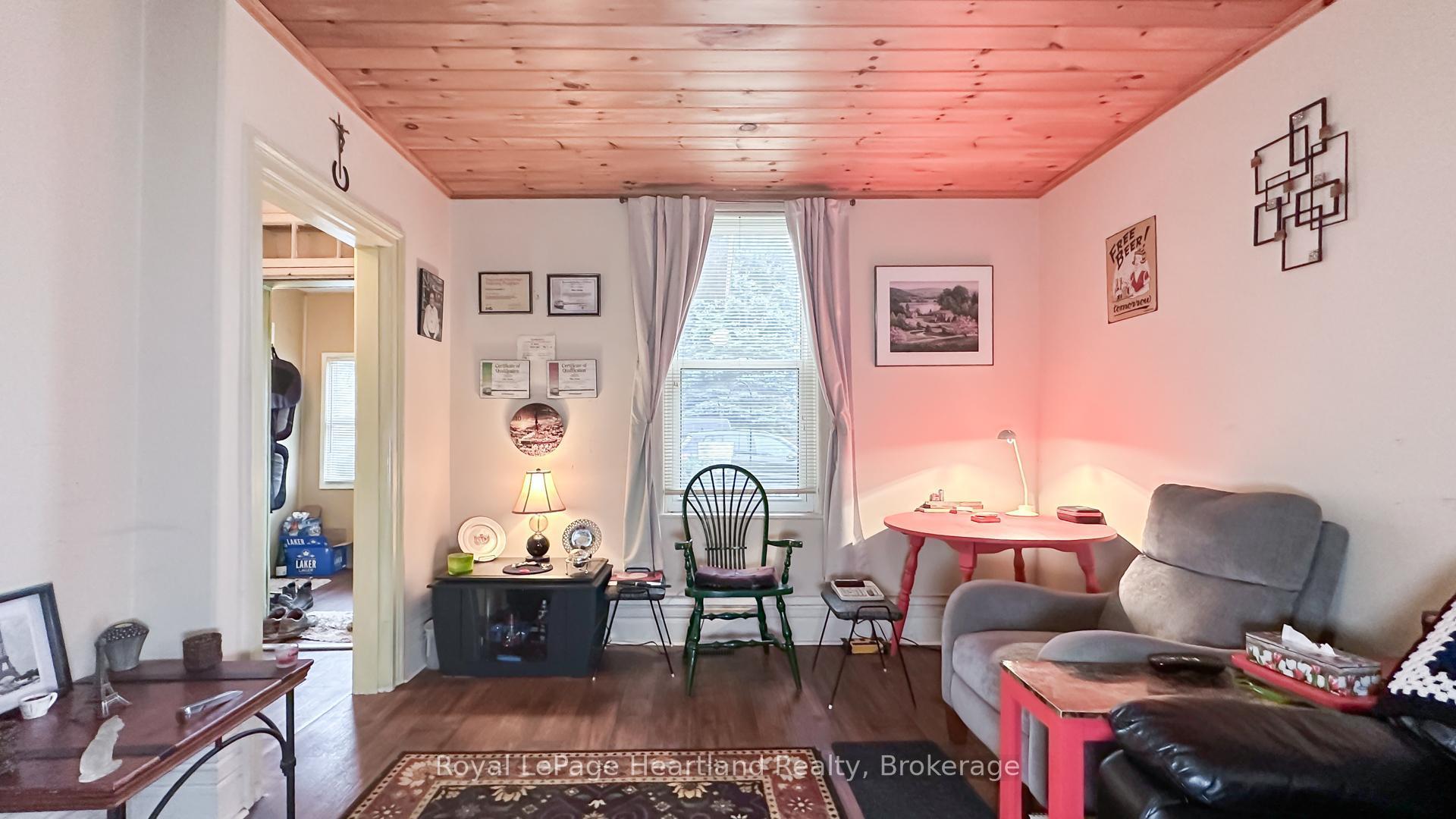 Photo 21 of 43 Trafalgar Street, Goderich, Goderich (Town) — HOMEH
