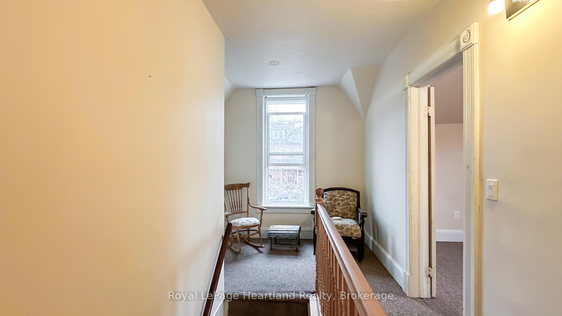Photo 24 of 43 Trafalgar Street, Goderich, Goderich (Town) — HOMEH