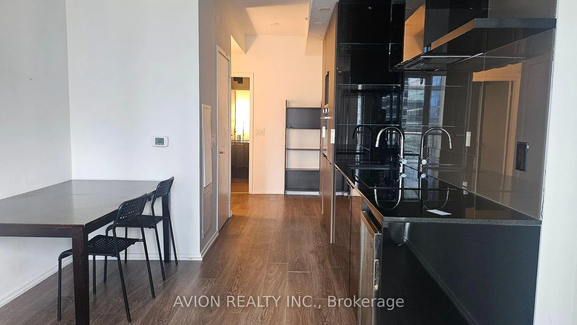 Photo 3 of Unit 2105, 70 Temperance Street, Toronto, Bay Street Corridor — HOMEH