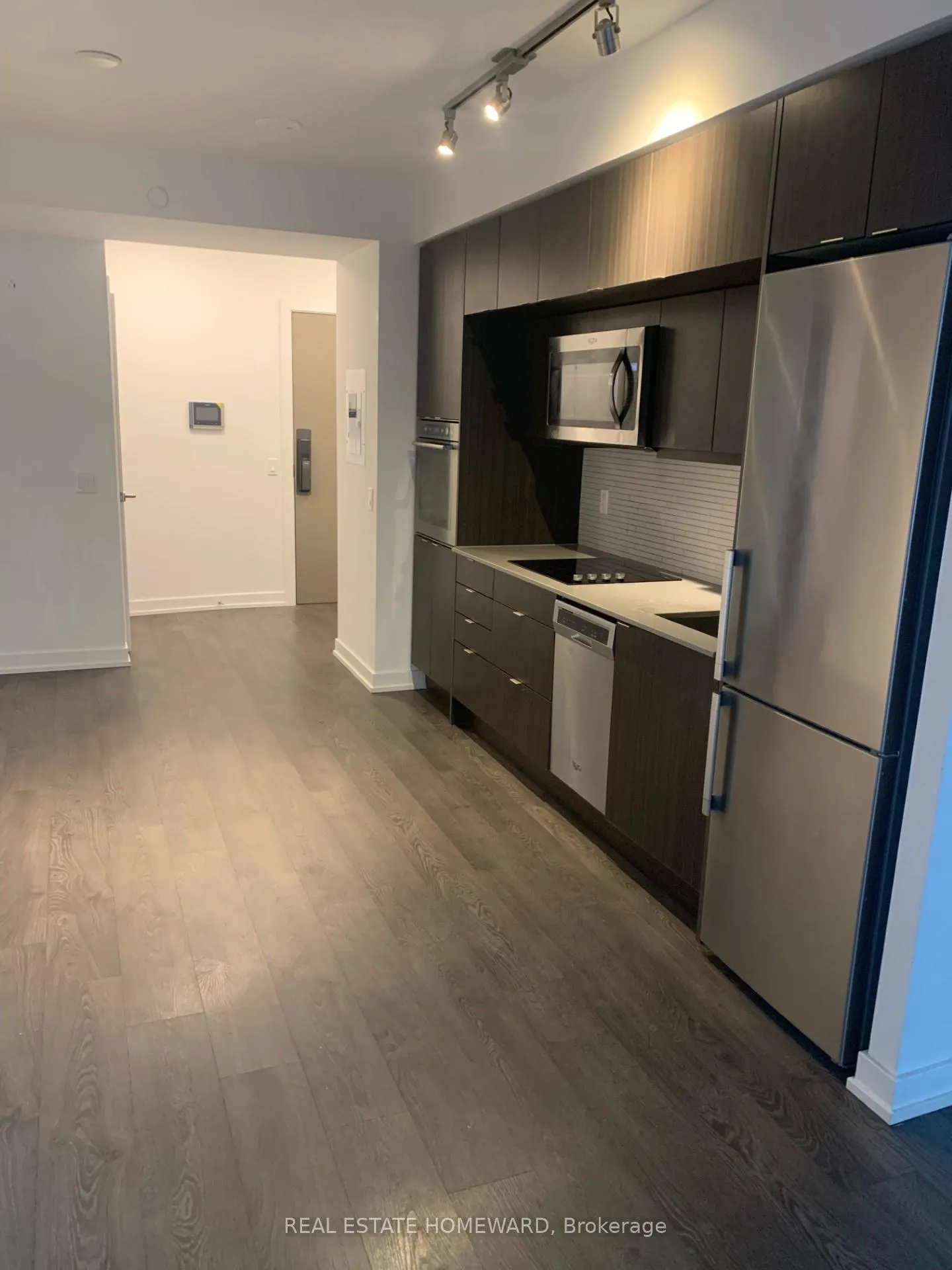 Photo 6 of Unit 2706, 10 York Street, Toronto, Waterfront Communities — HOMEH