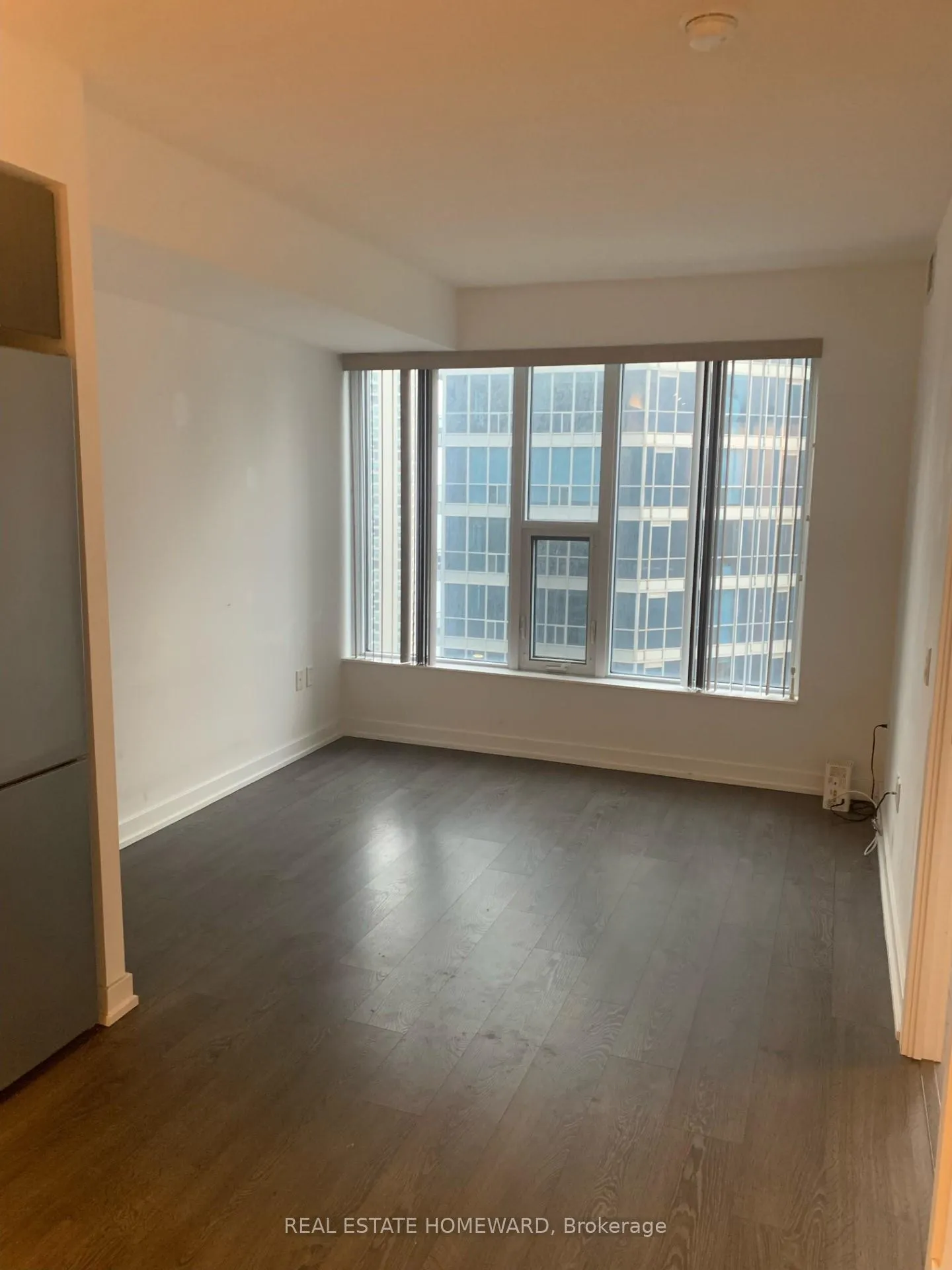 Photo 9 of Unit 2706, 10 York Street, Toronto, Waterfront Communities — HOMEH