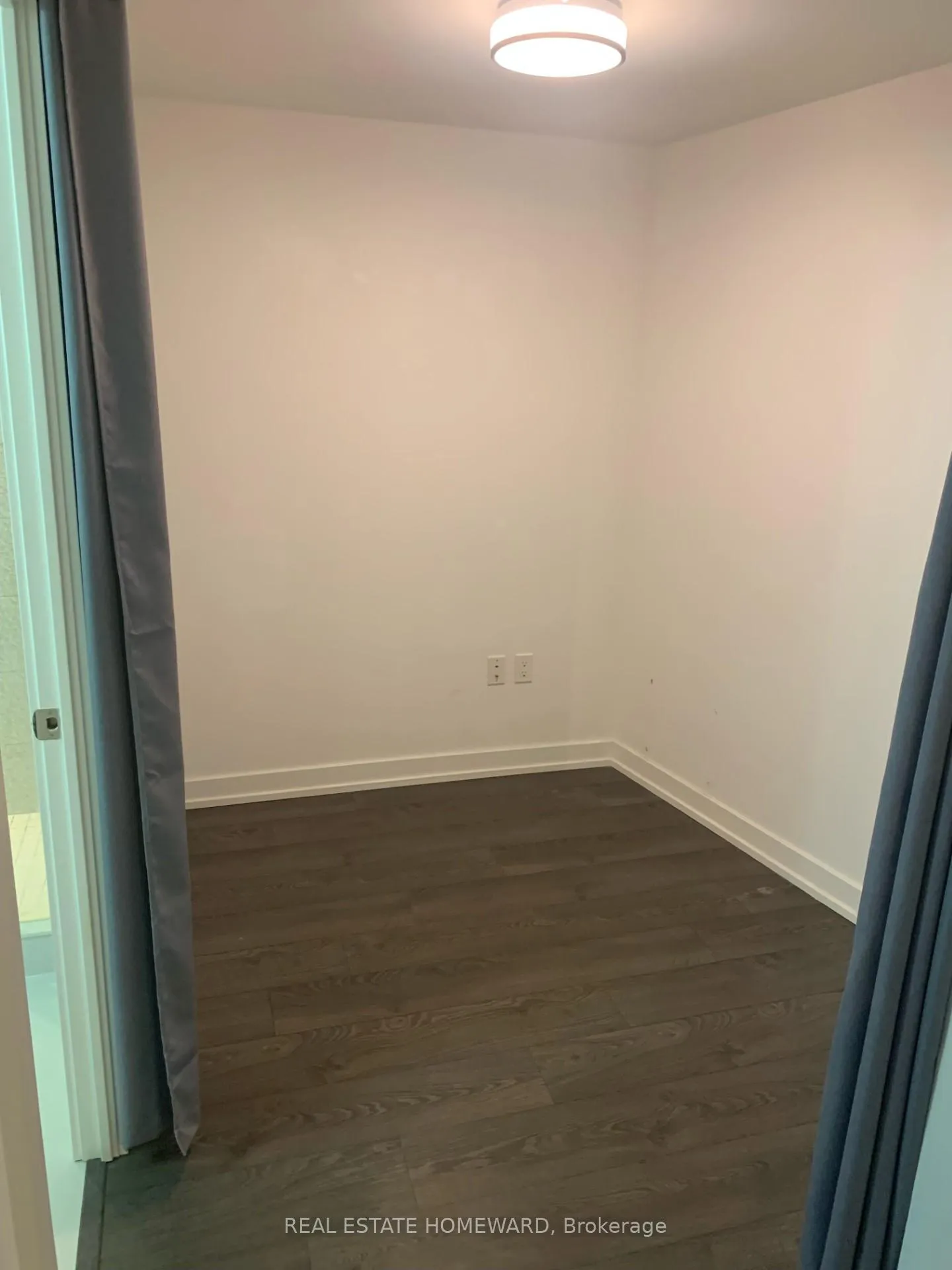 Photo 16 of Unit 2706, 10 York Street, Toronto, Waterfront Communities — HOMEH