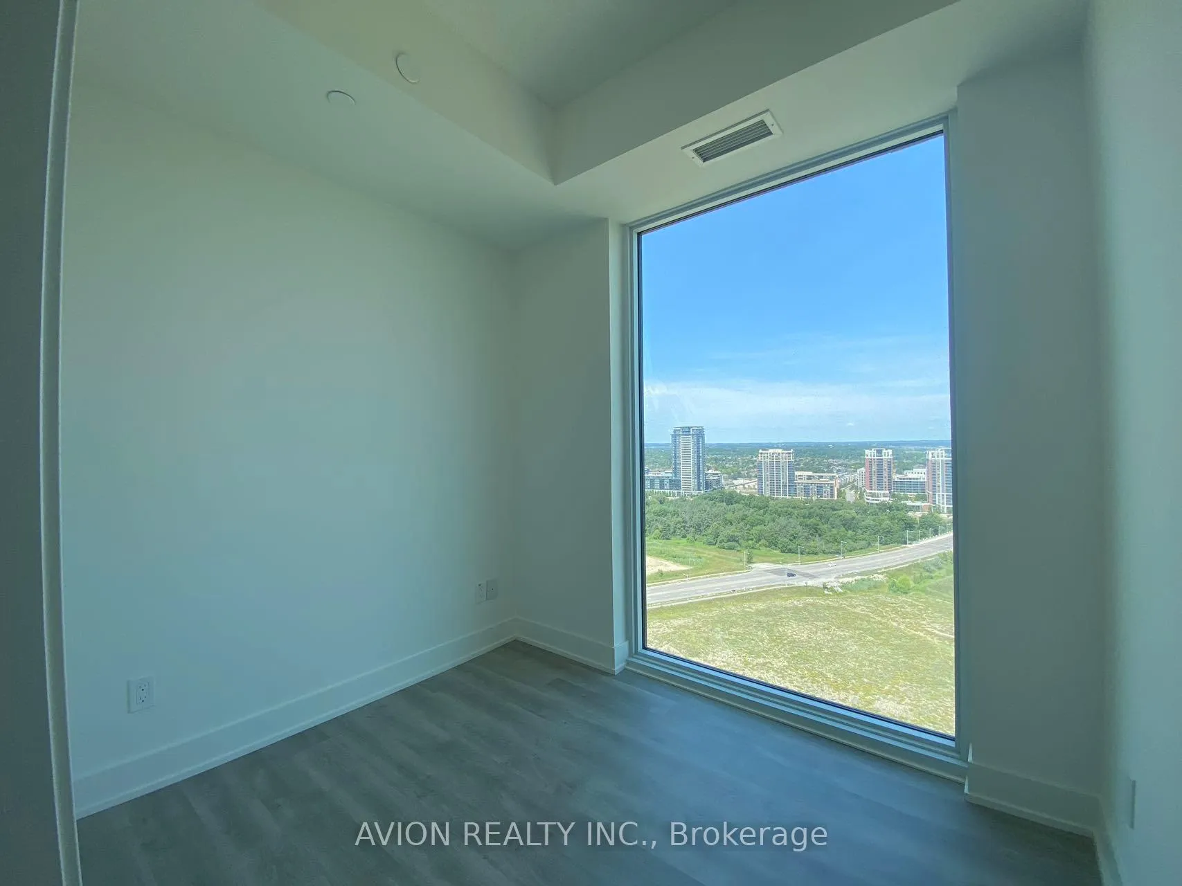 Photo 5 of Unit 2018, 56 Andre De Grasse Street, Markham, Unionville — HOMEH