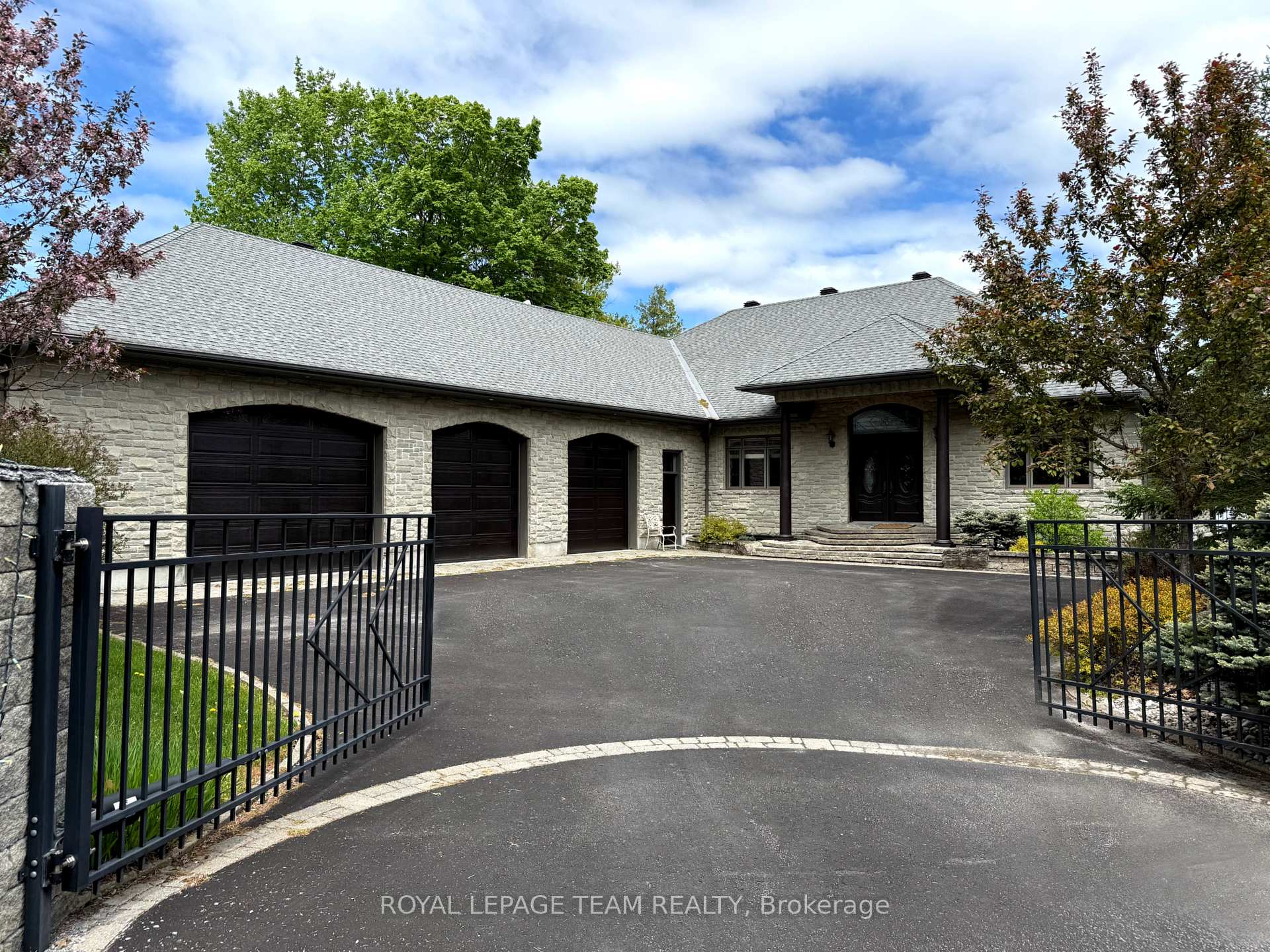 Front of 3886 Armitage Avenue