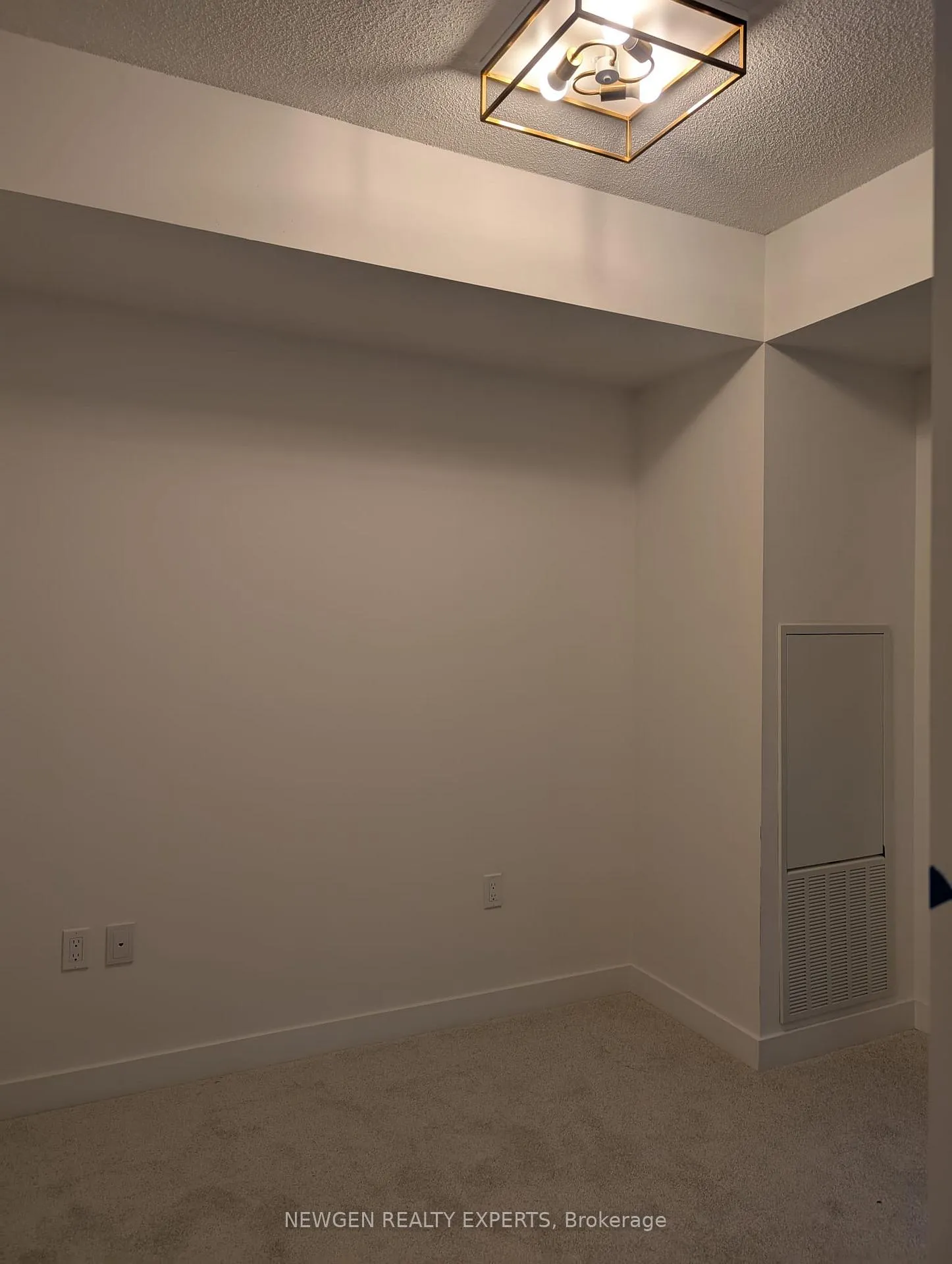 Photo 4 of Unit 3013, 230 Simcoe Street S, Toronto, Kensington-Chinatown — HOMEH