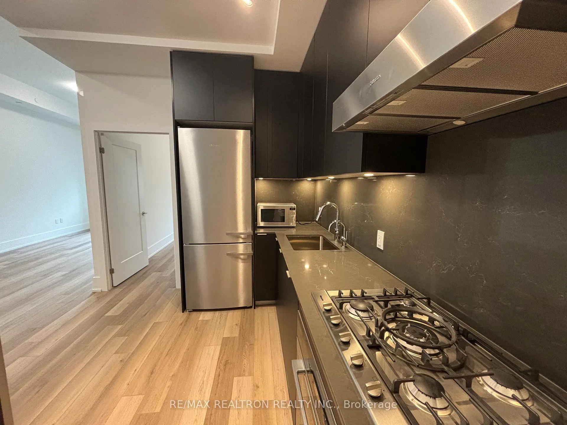 Photo 7 of Unit 109N, 9 Clegg Road, Markham, Unionville — HOMEH