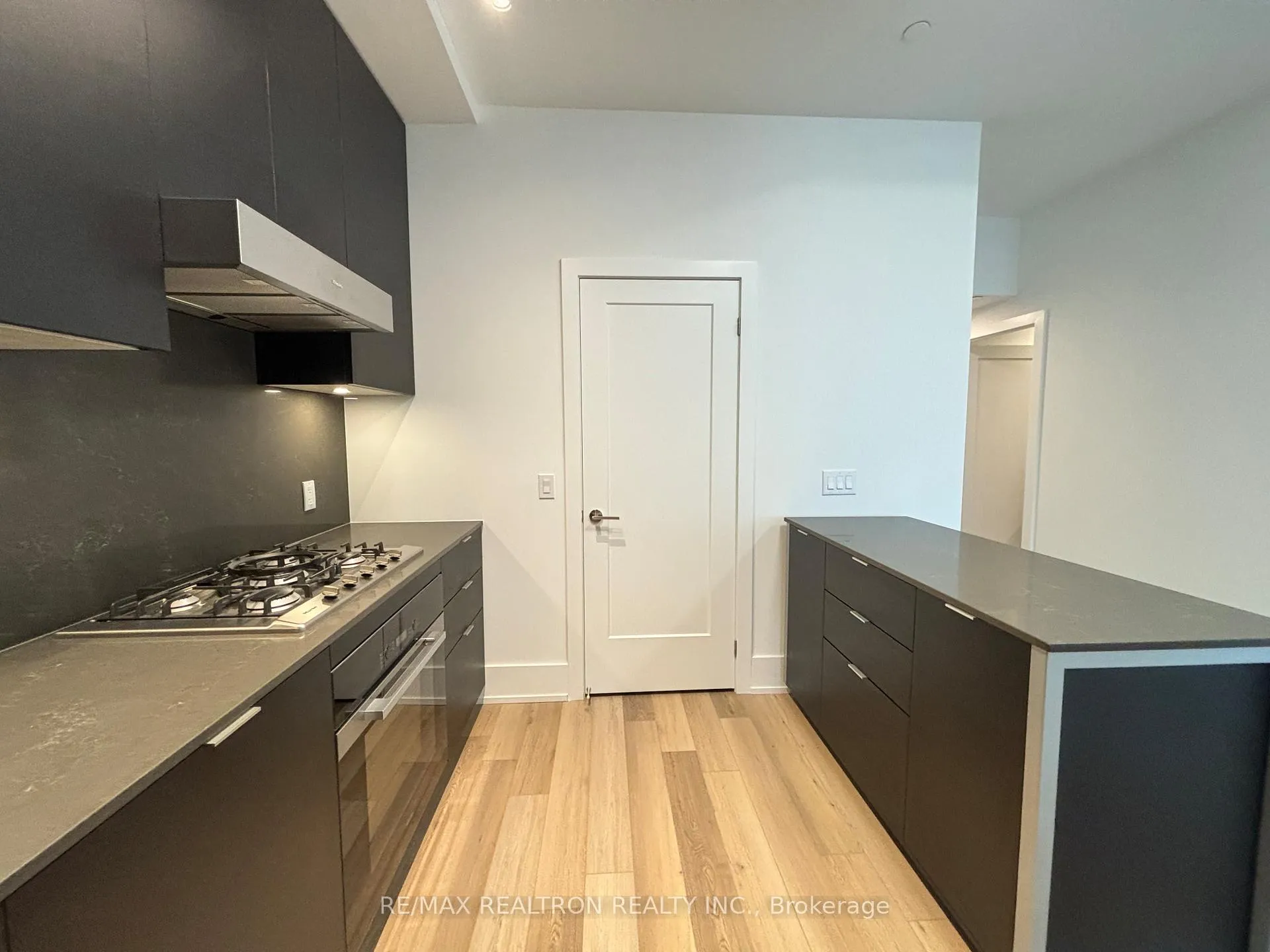 Photo 10 of Unit 109N, 9 Clegg Road, Markham, Unionville — HOMEH