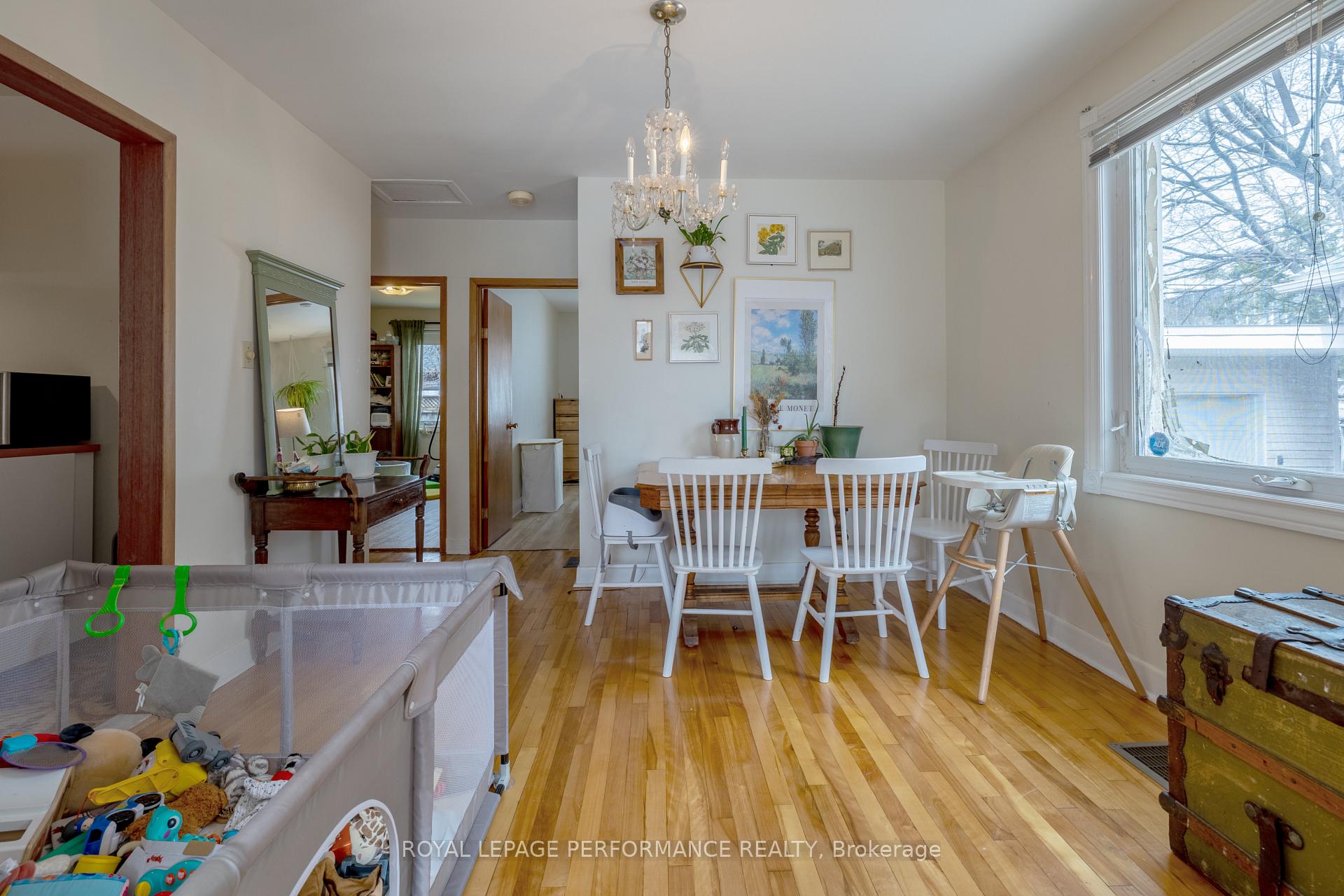 Photo 7 of 45 Mcnaughton Avenue, Ottawa, Ottawa East — HOMEH