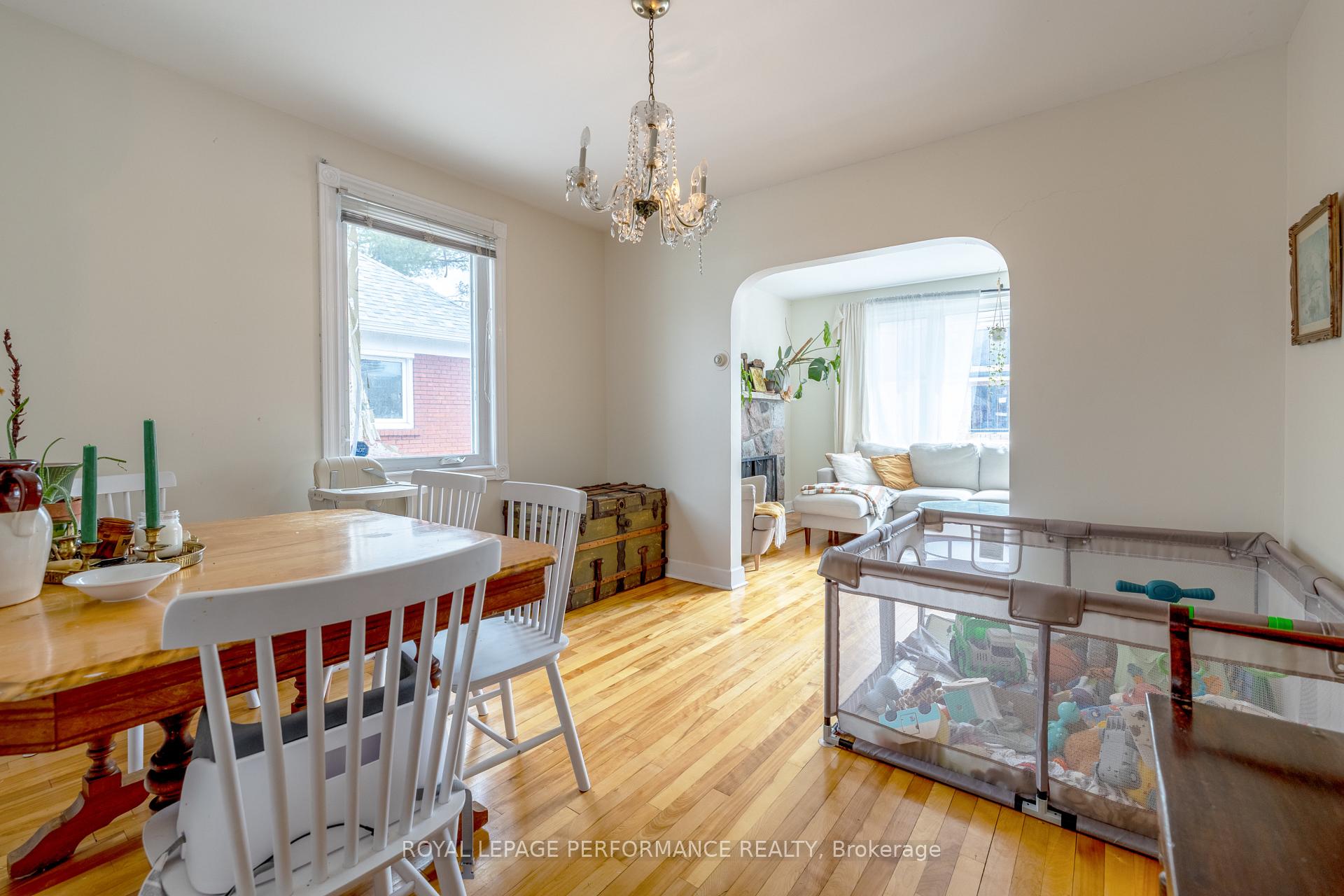 Photo 9 of 45 Mcnaughton Avenue, Ottawa, Ottawa East — HOMEH