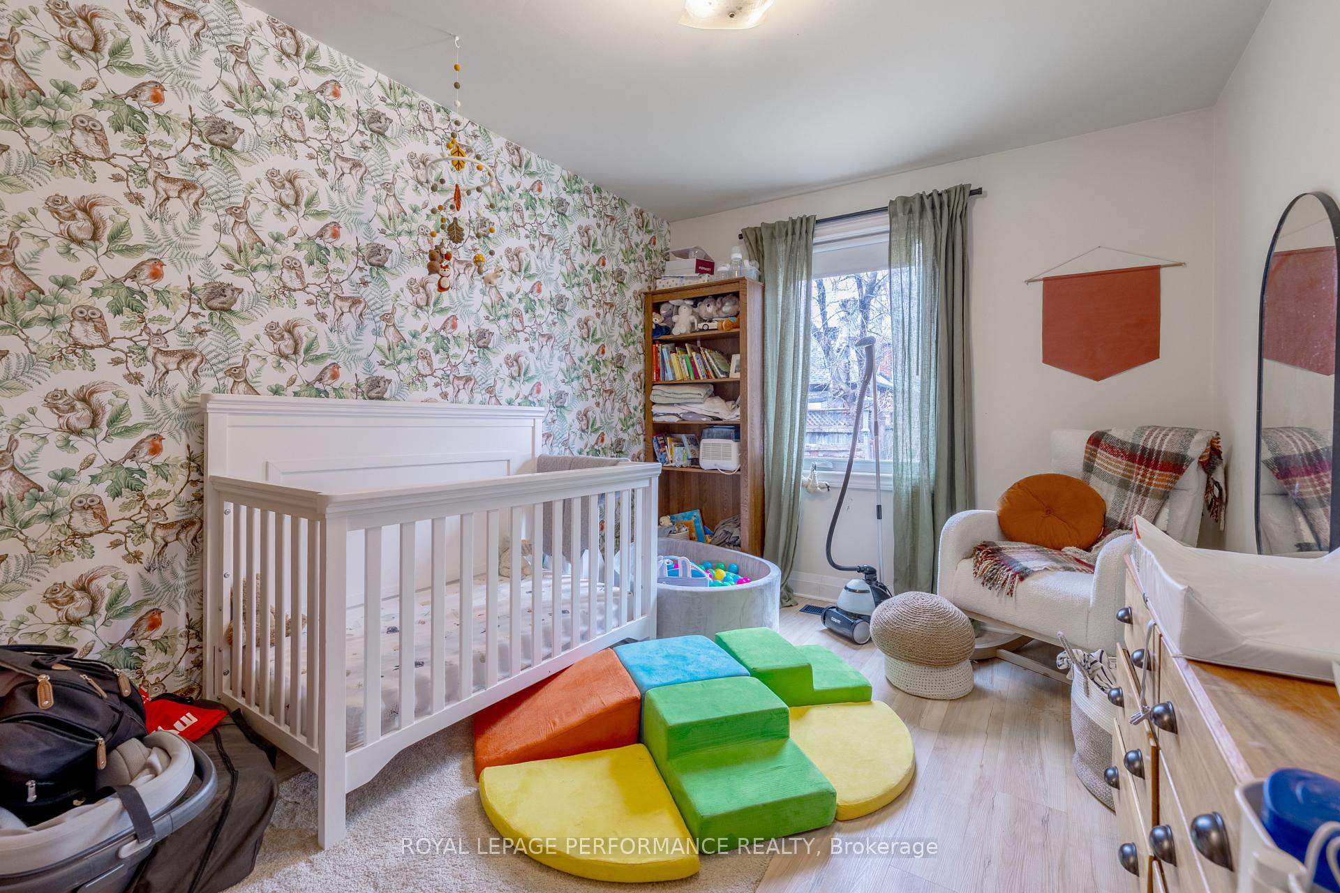 Photo 14 of 45 Mcnaughton Avenue, Ottawa, Ottawa East — HOMEH