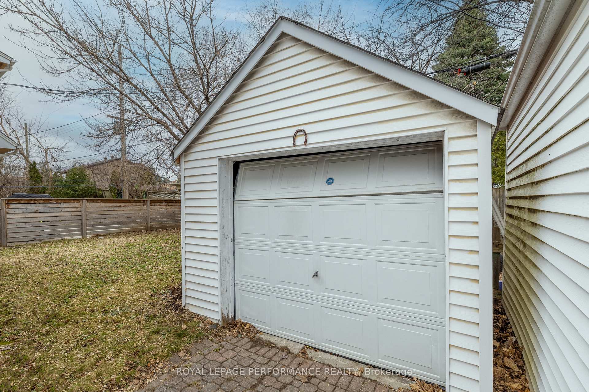 Photo 22 of 45 Mcnaughton Avenue, Ottawa, Ottawa East — HOMEH