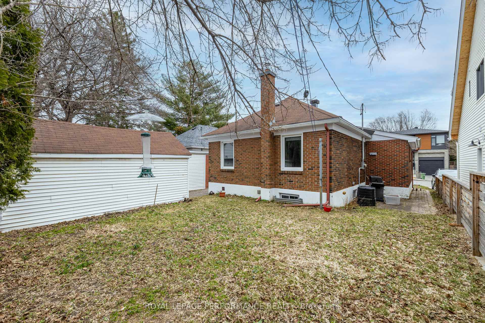 Photo 24 of 45 Mcnaughton Avenue, Ottawa, Ottawa East — HOMEH