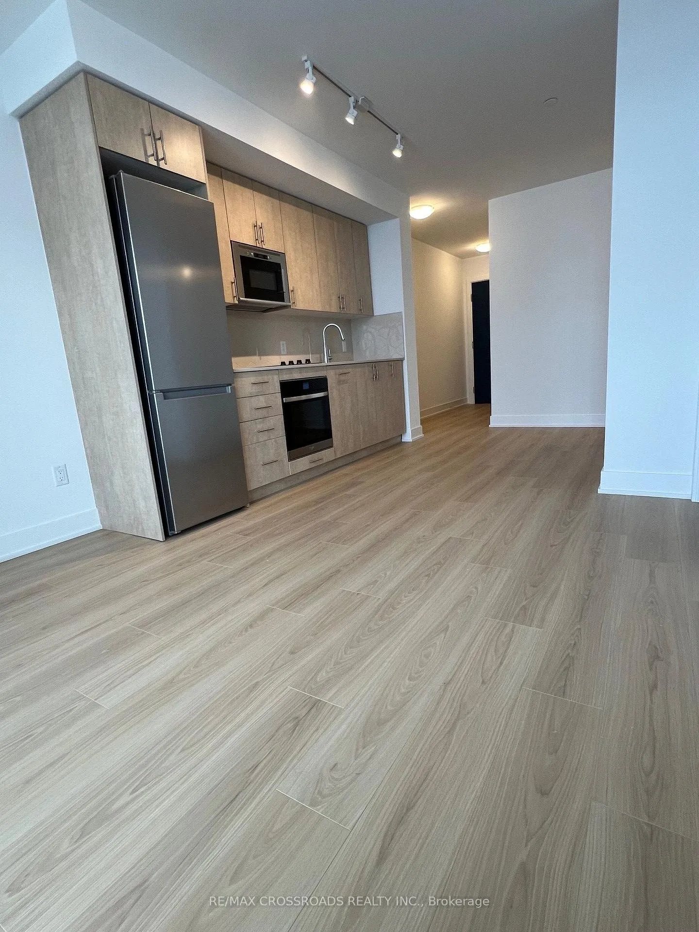 Photo 7 of Unit 940, 2545 Simcoe Street N, Oshawa, Windfields — HOMEH