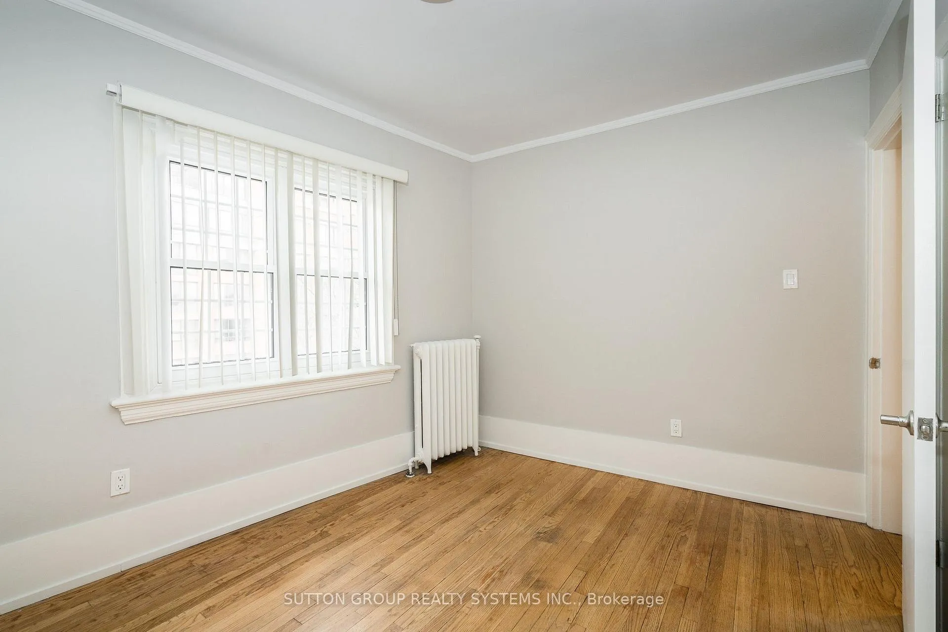 Photo 19 of Unit 11, 2875 Yonge Street, Toronto, Lawrence Park North — HOMEH