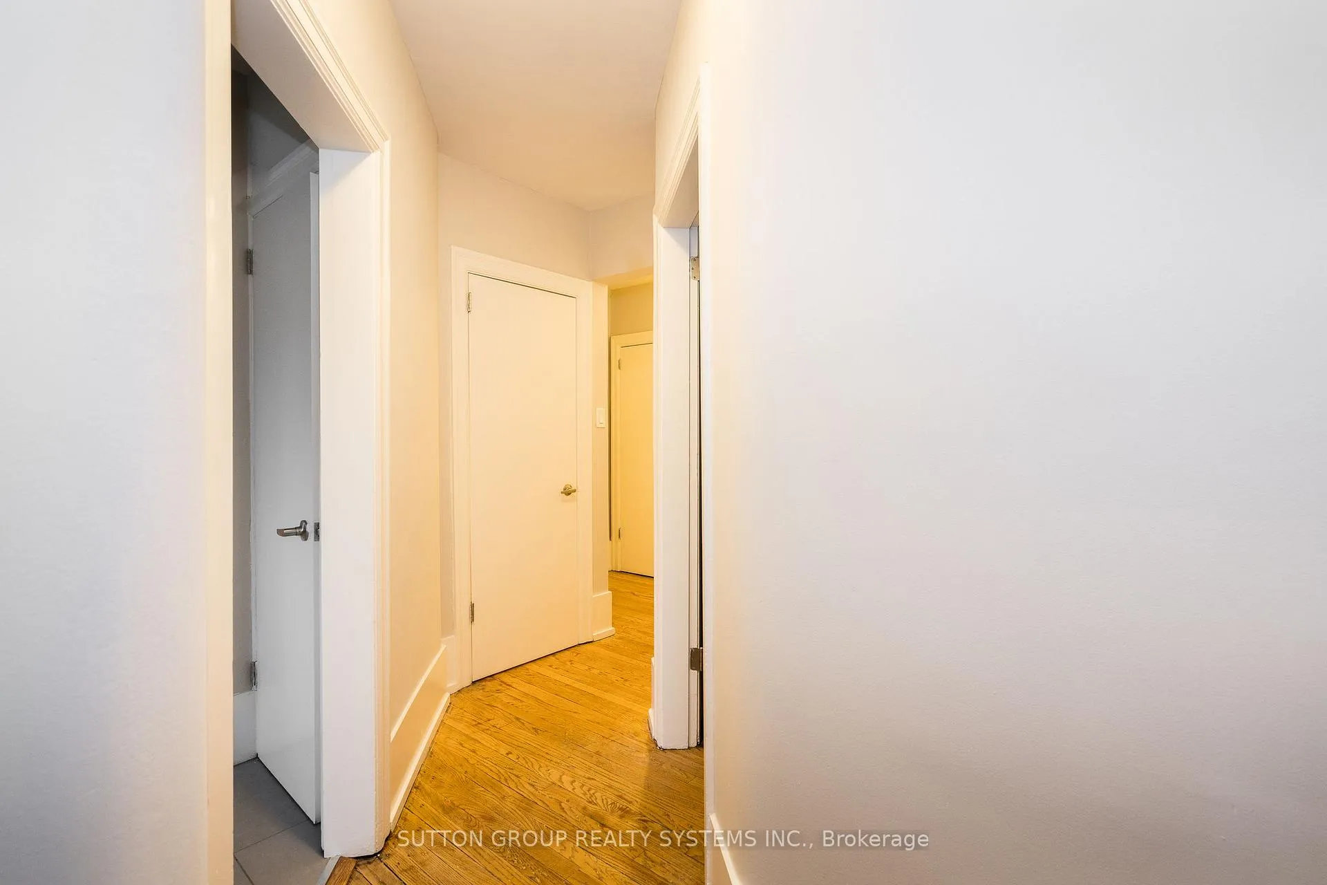 Photo 23 of Unit 11, 2875 Yonge Street, Toronto, Lawrence Park North — HOMEH