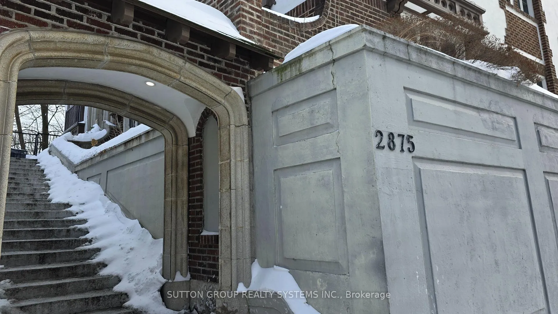 Photo 27 of Unit 11, 2875 Yonge Street, Toronto, Lawrence Park North — HOMEH