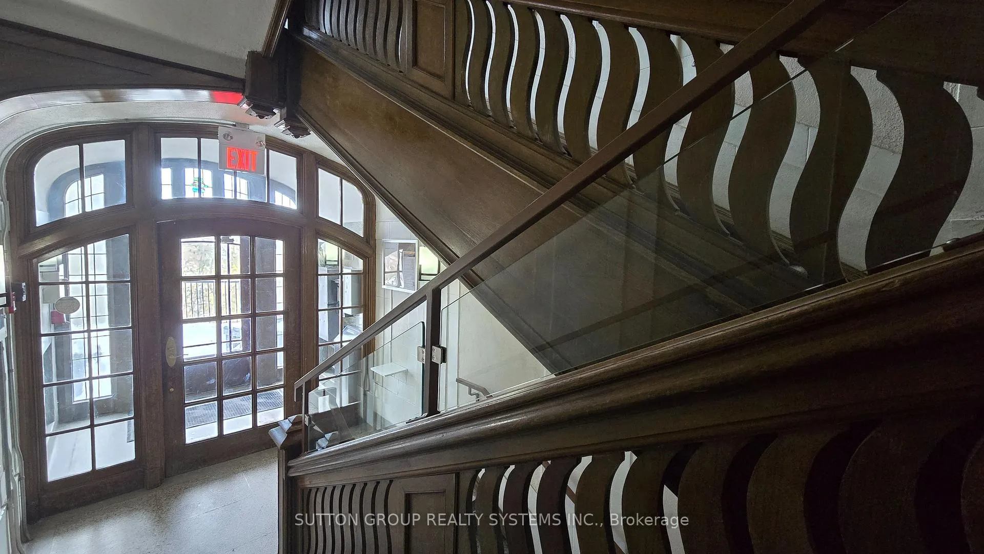 Photo 31 of Unit 11, 2875 Yonge Street, Toronto, Lawrence Park North — HOMEH