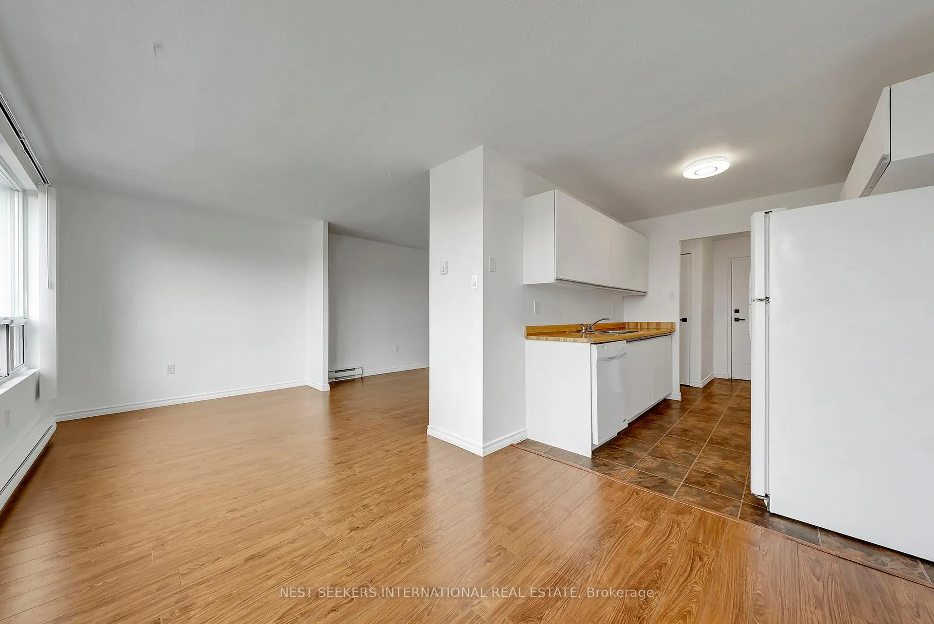 Photo 10 of Unit 401, 65 Highland Crescent, Kitchener — HOMEH