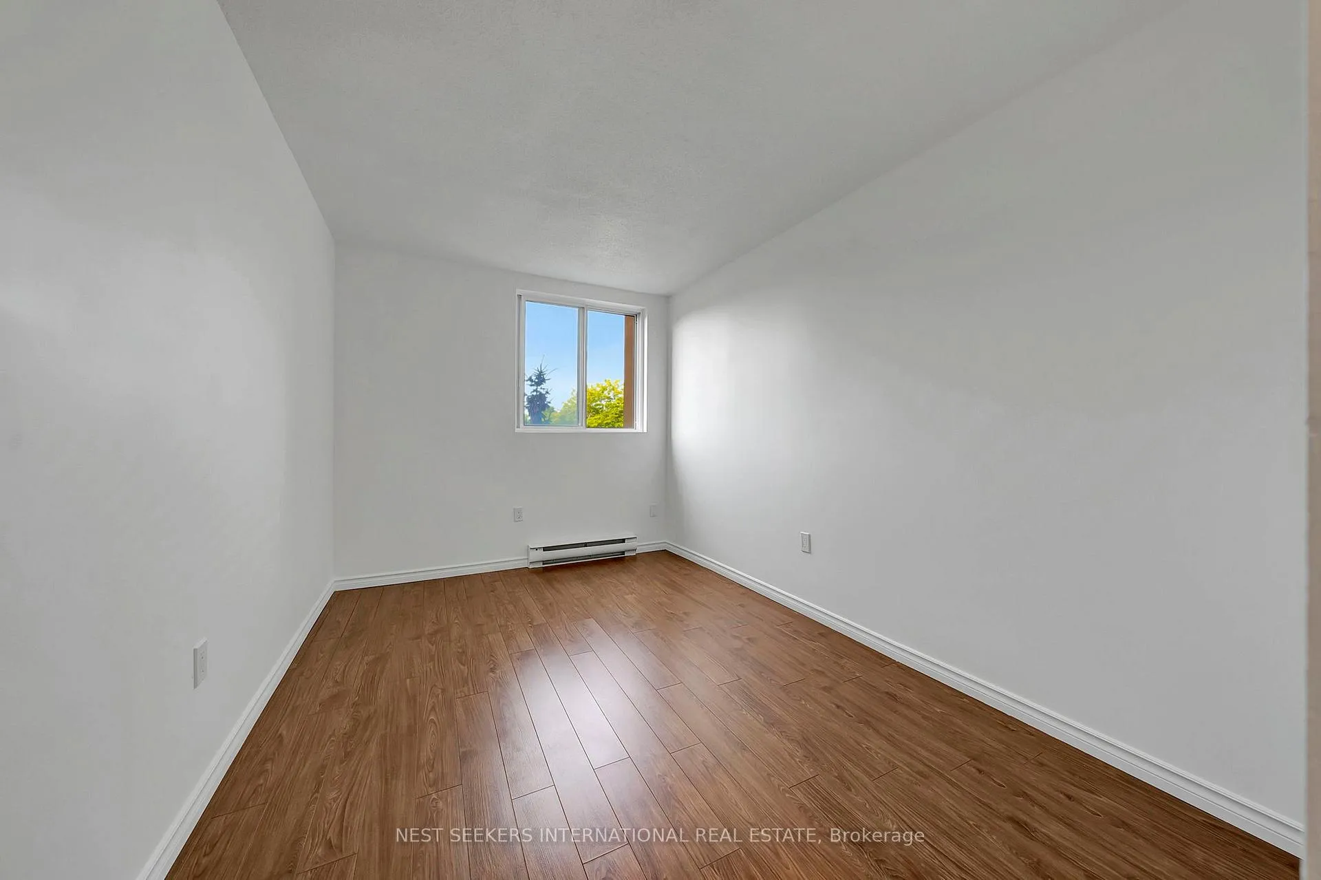 Photo 14 of Unit 401, 65 Highland Crescent, Kitchener — HOMEH