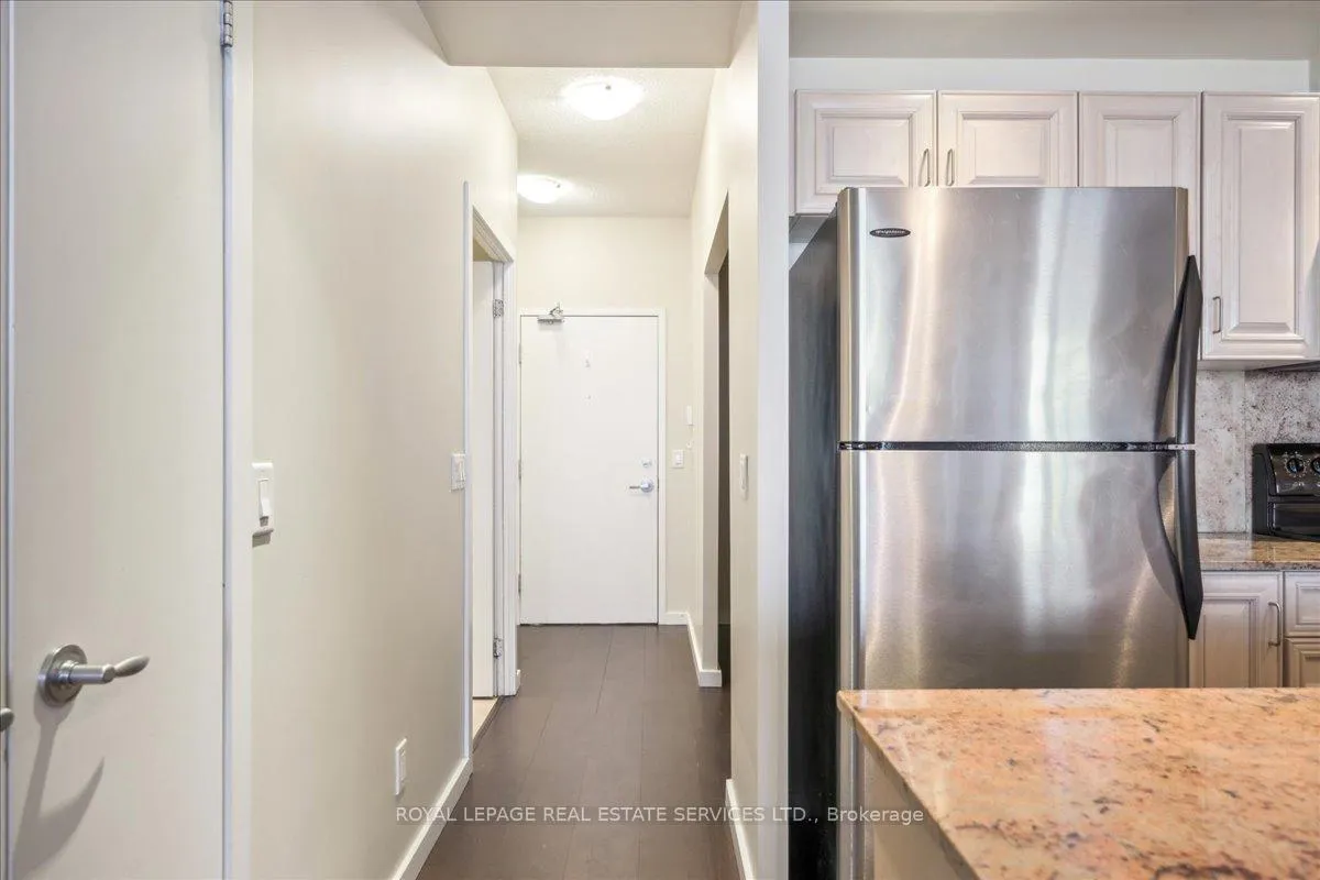 Photo 12 of Unit 1007, 218 Queens Quay W, Toronto, Waterfront Communities — HOMEH