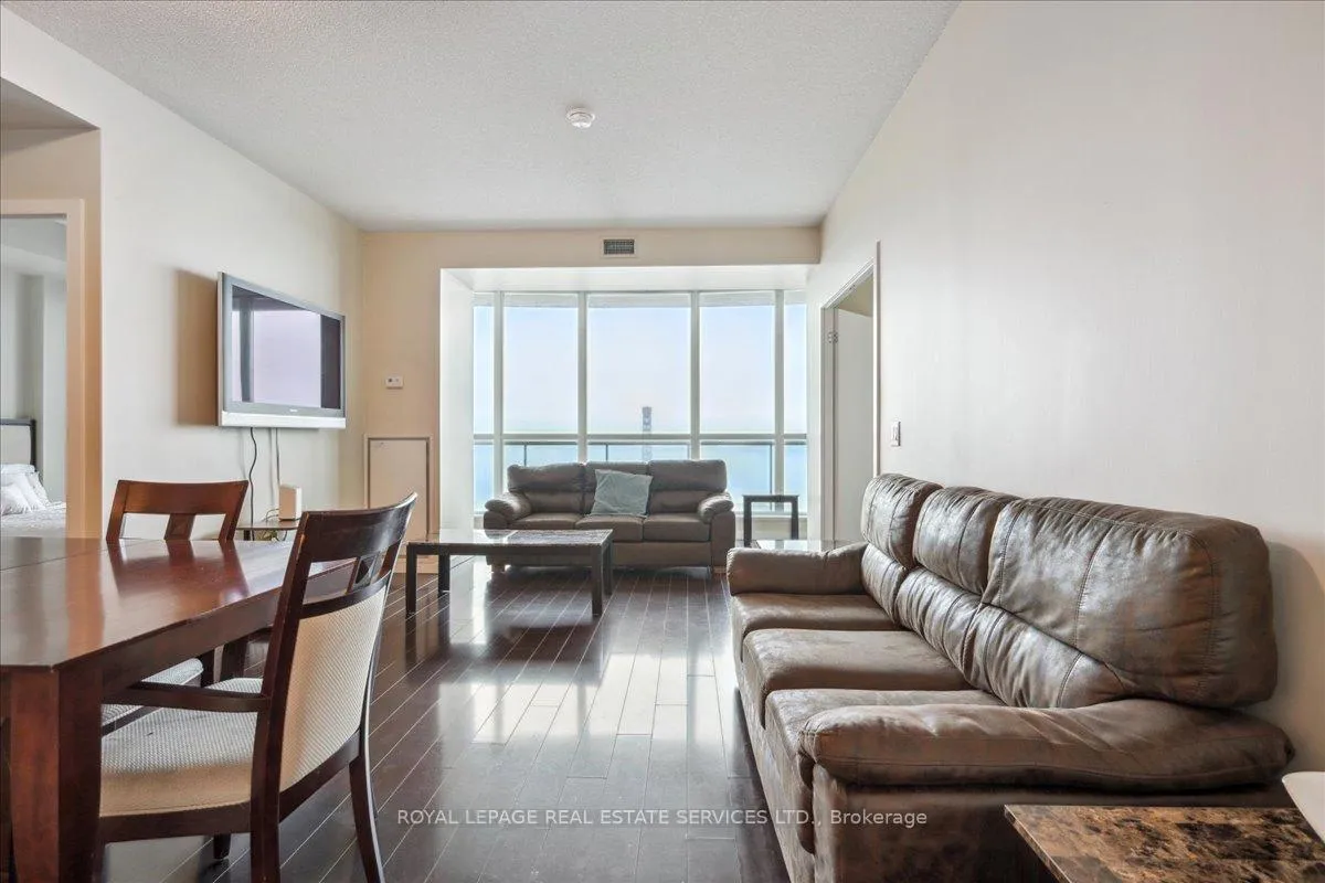 Photo 20 of Unit 1007, 218 Queens Quay W, Toronto, Waterfront Communities — HOMEH