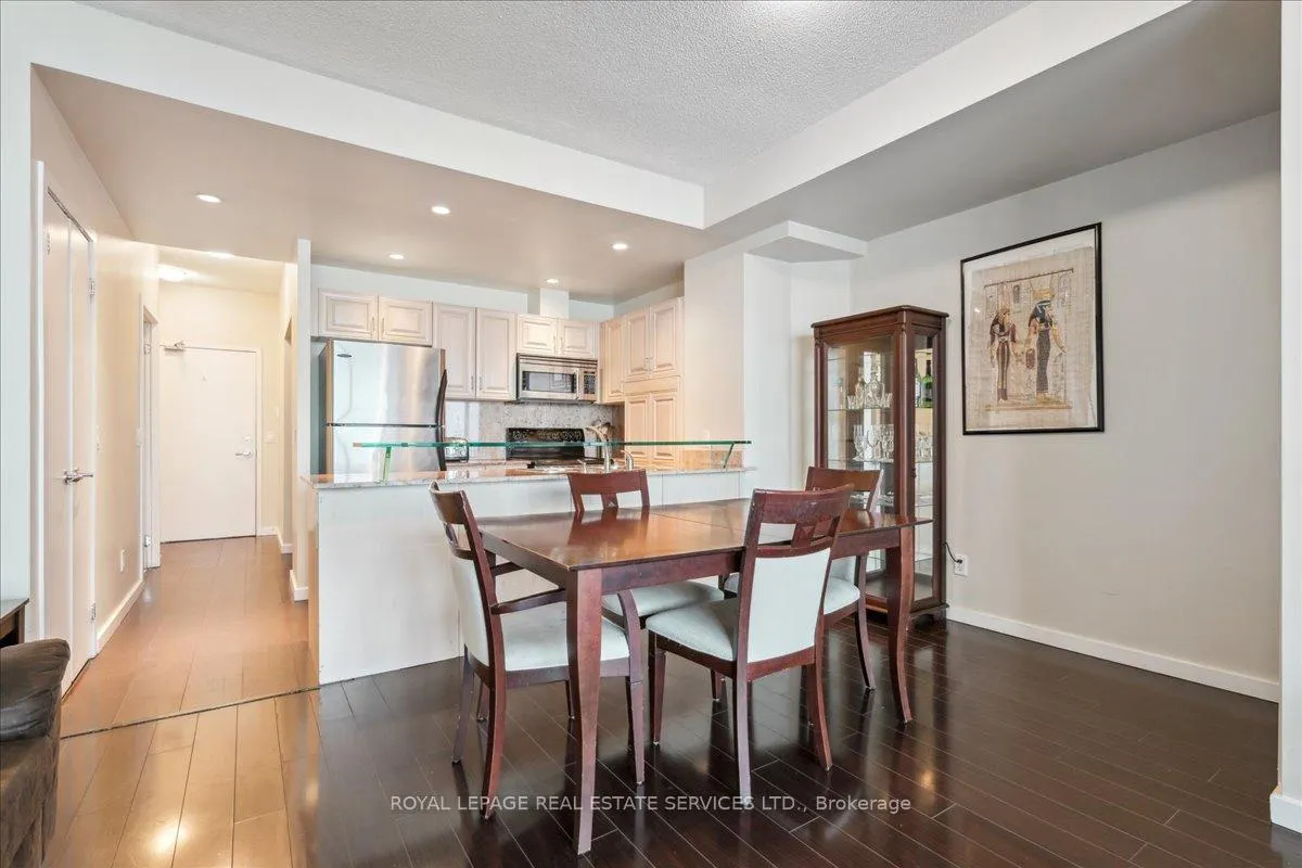 Photo 22 of Unit 1007, 218 Queens Quay W, Toronto, Waterfront Communities — HOMEH