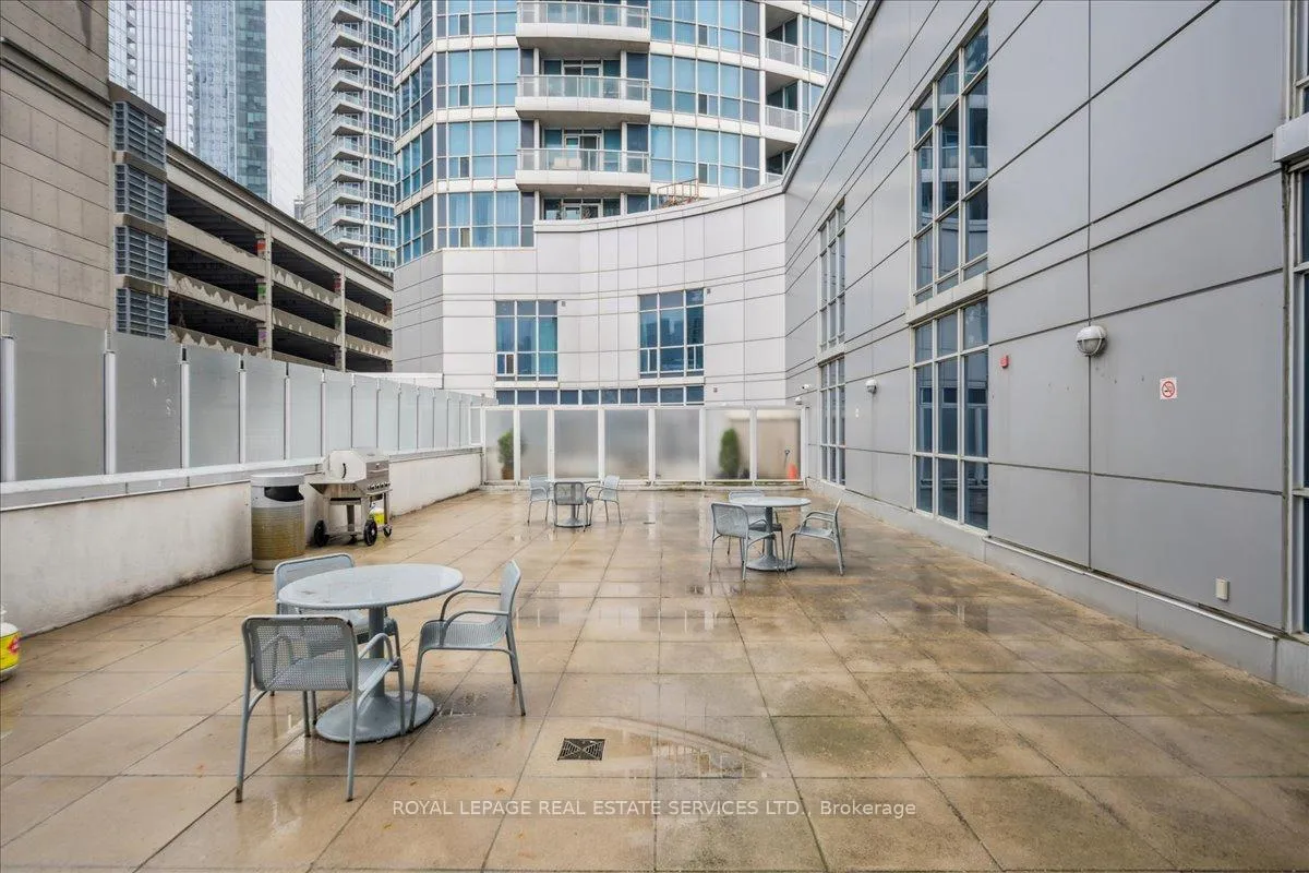 Photo 48 of Unit 1007, 218 Queens Quay W, Toronto, Waterfront Communities — HOMEH