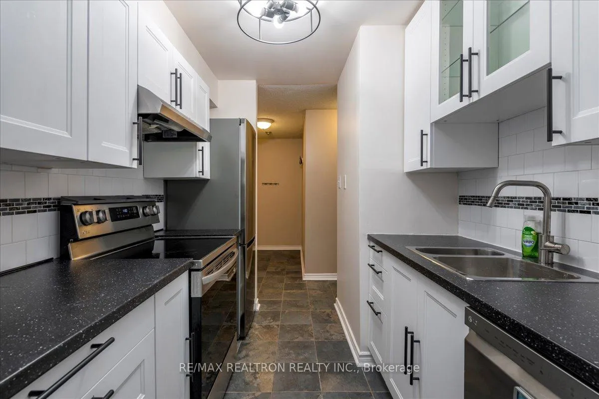 Photo 1 of Unit 210, 25 Meadow Lane, Barrie, Ardagh — HOMEH