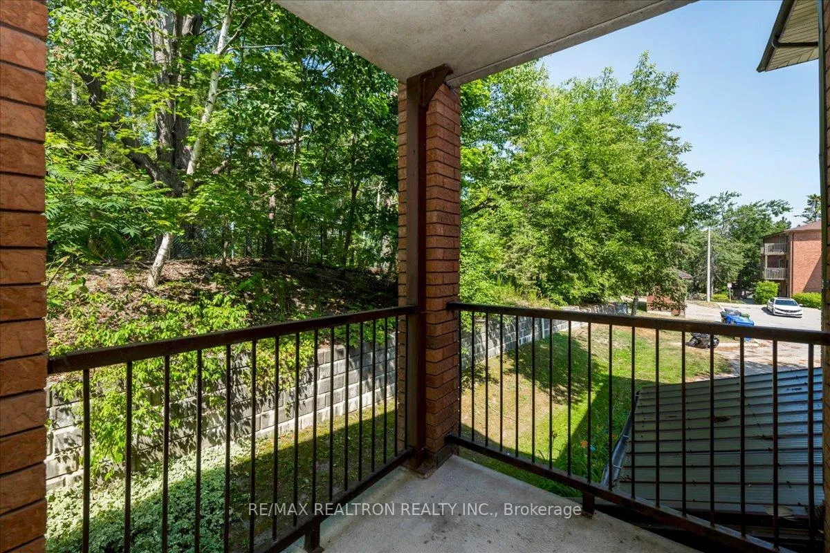 Photo 8 of Unit 210, 25 Meadow Lane, Barrie, Ardagh — HOMEH