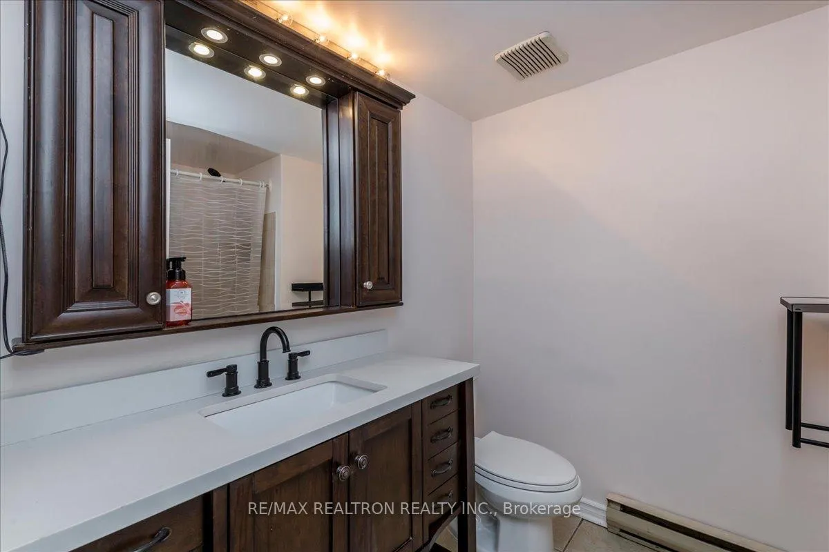 Photo 14 of Unit 210, 25 Meadow Lane, Barrie, Ardagh — HOMEH
