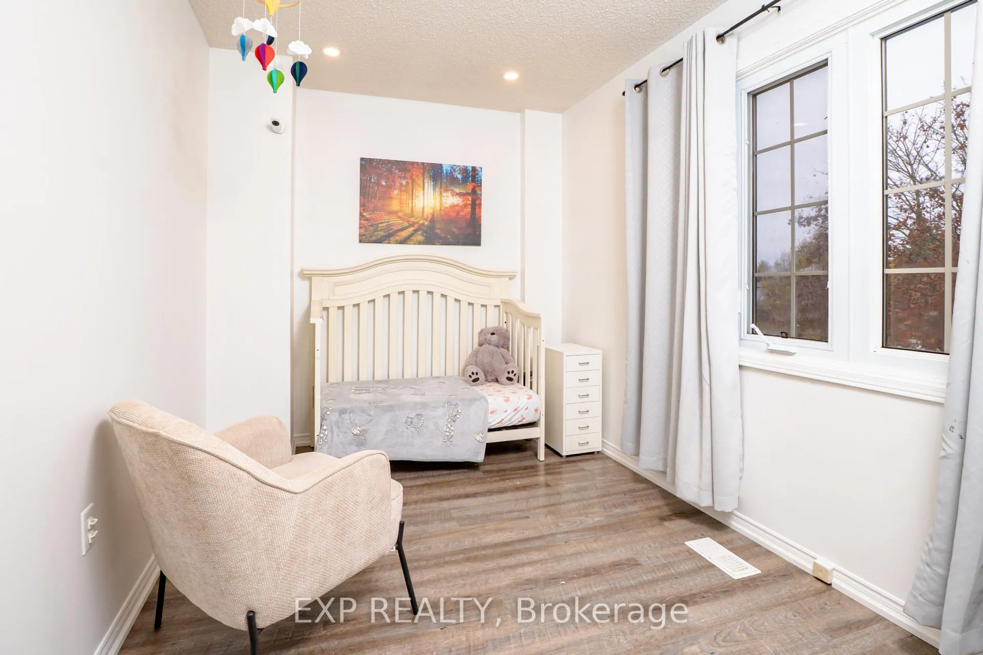 Photo 14 of 5 Rutherford Drive, Clarington, Newcastle — HOMEH