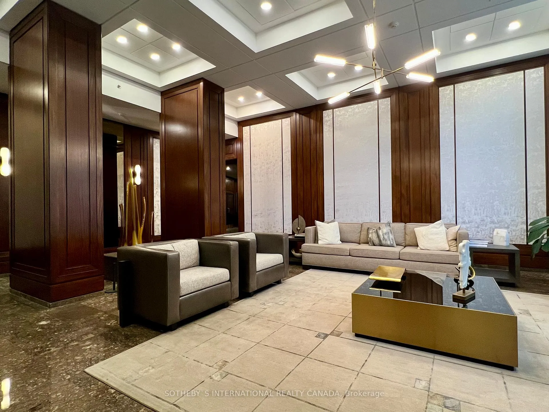 Photo 7 of Unit 3404, 65 Harbour Square, Toronto, Waterfront Communities — HOMEH