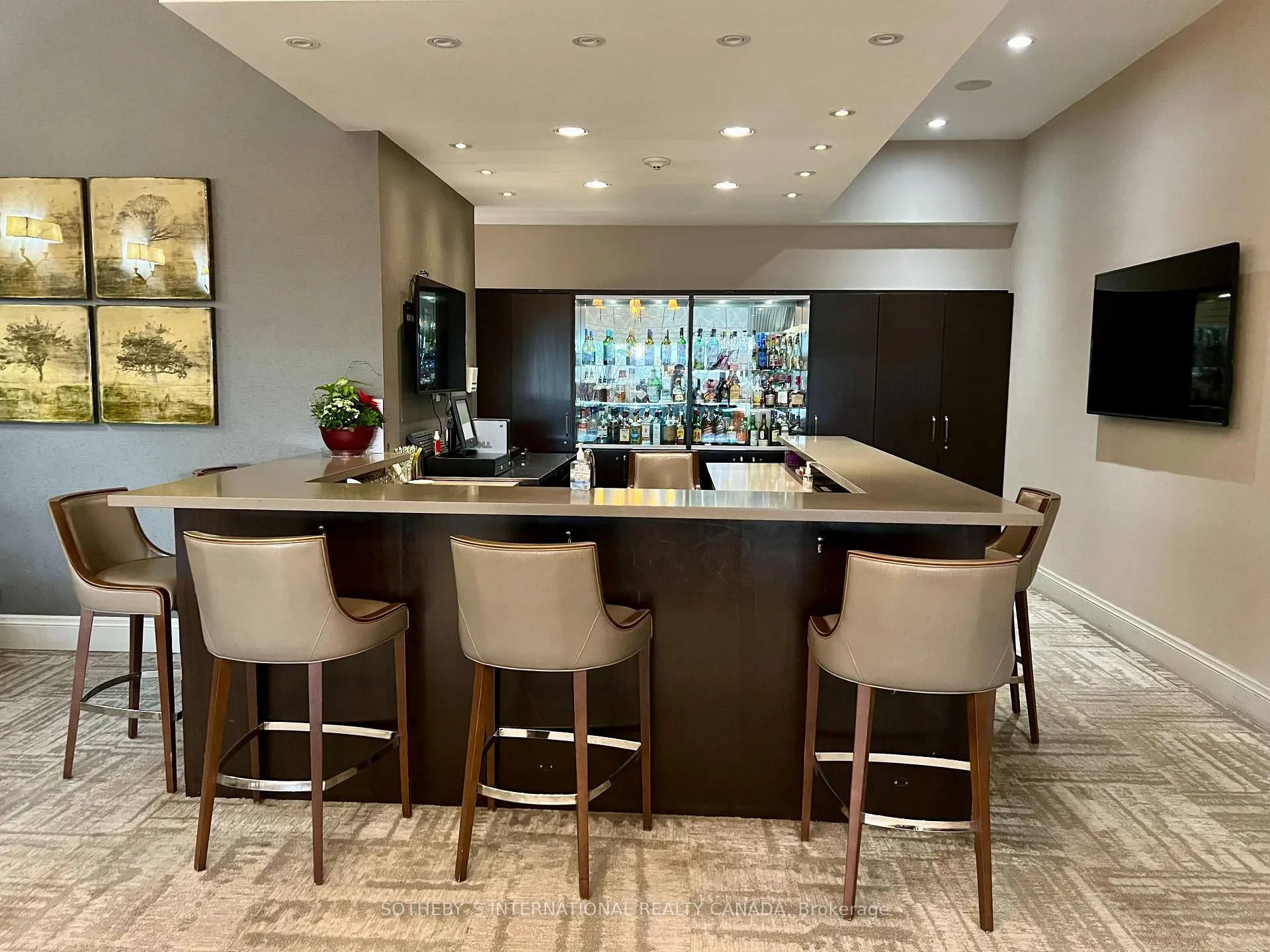 Photo 11 of Unit 3404, 65 Harbour Square, Toronto, Waterfront Communities — HOMEH