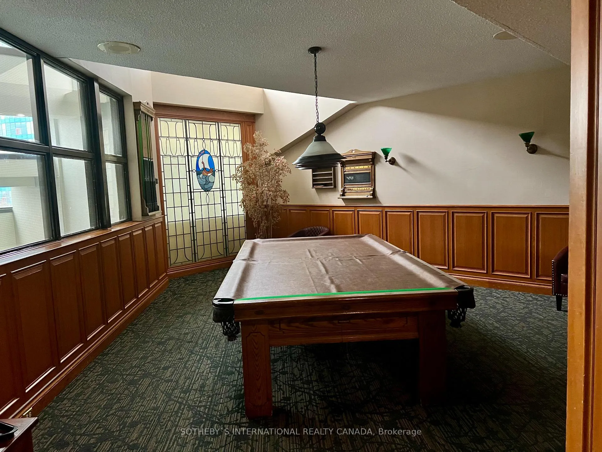 Photo 12 of Unit 3404, 65 Harbour Square, Toronto, Waterfront Communities — HOMEH