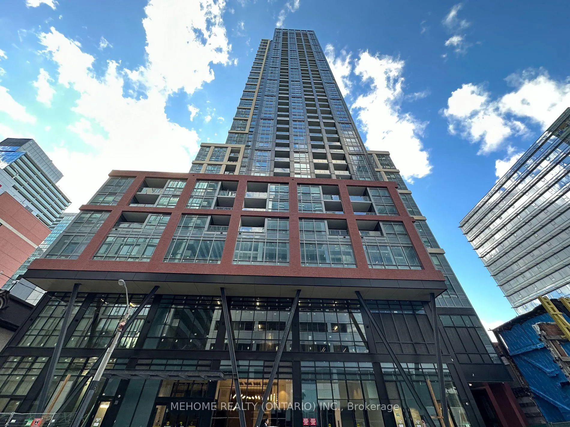 Photo 1 of Unit 813, 108 Peter Street, Toronto, Waterfront Communities — HOMEH