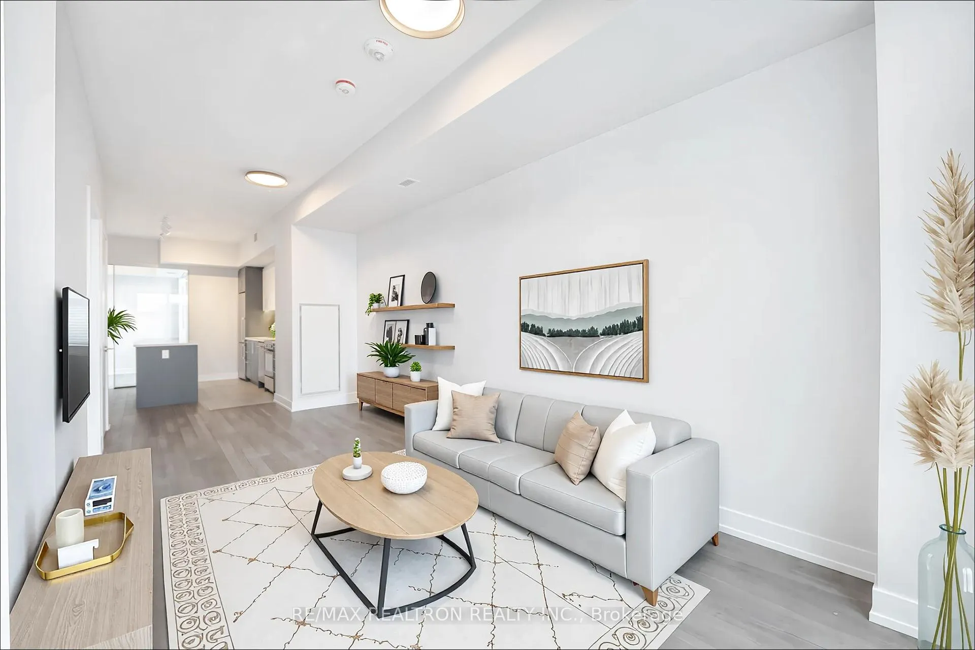Front of Unit 316, 664 Spadina Avenue