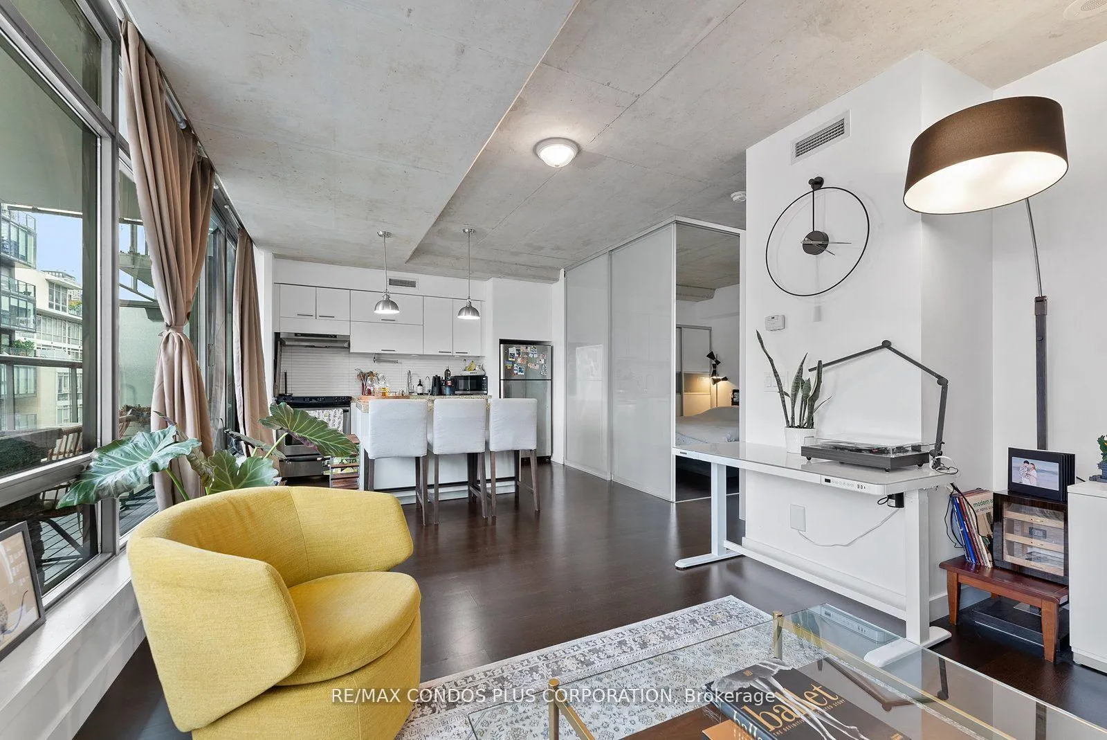 Photo 5 of Unit 710, 55 Stewart Street, Toronto, Waterfront Communities — HOMEH