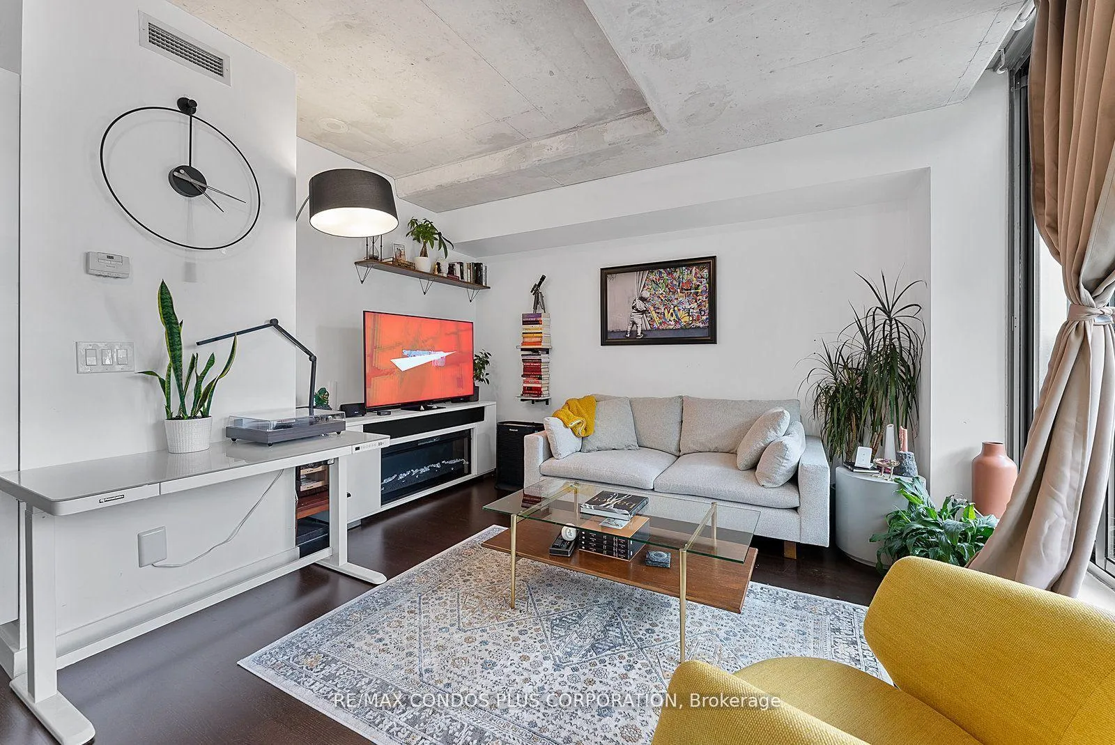 Photo 6 of Unit 710, 55 Stewart Street, Toronto, Waterfront Communities — HOMEH
