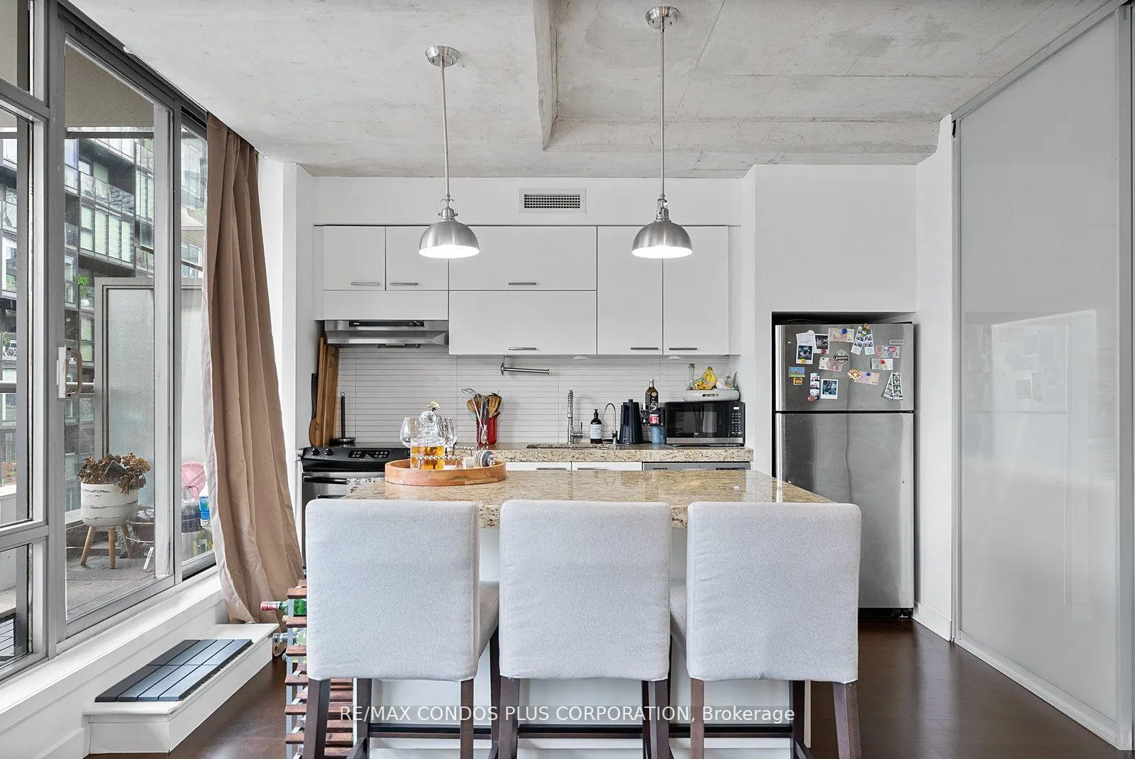 Photo 10 of Unit 710, 55 Stewart Street, Toronto, Waterfront Communities — HOMEH