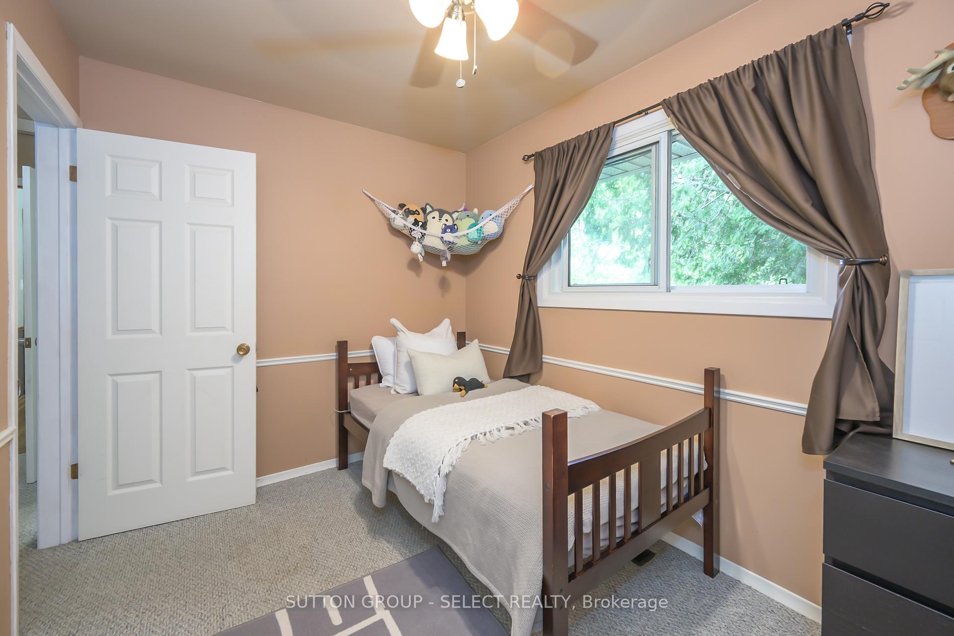 Photo 21 of 108 Coulter Avenue, Central Elgin, Rural Central Elgin — HOMEH